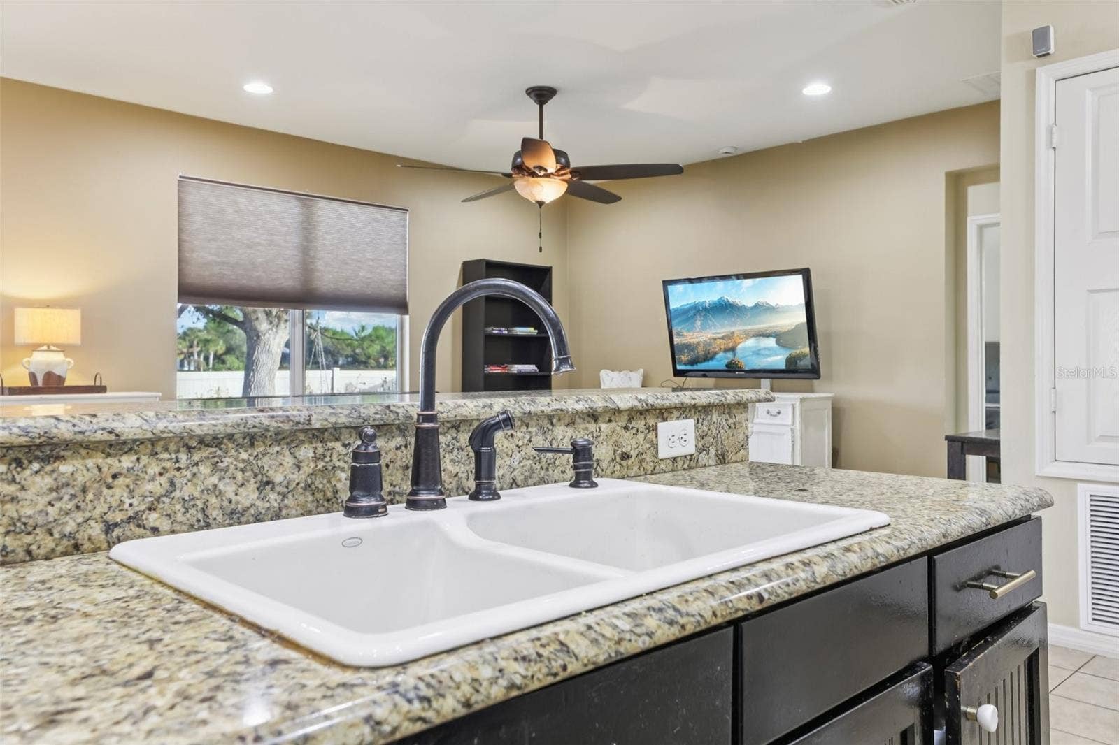 1689 STRATHMORE CIRCLE, Mount Dora, FL 32757 1689 STRATHMORE CIRCLE, Mount Dora, FL 32757