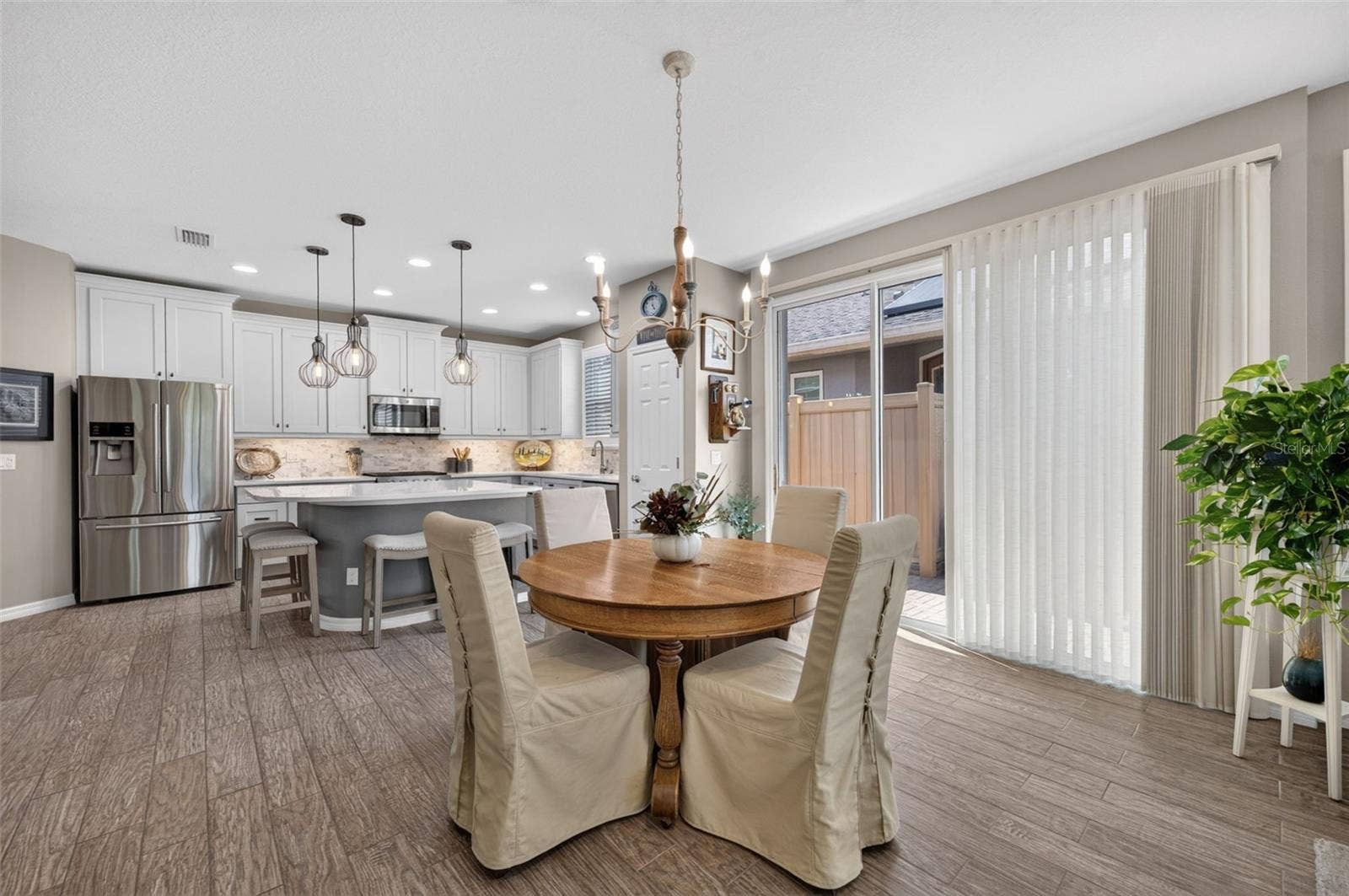 75 BAYOU BEND ROAD, Groveland, FL 34736 75 BAYOU BEND ROAD, Groveland, FL 34736