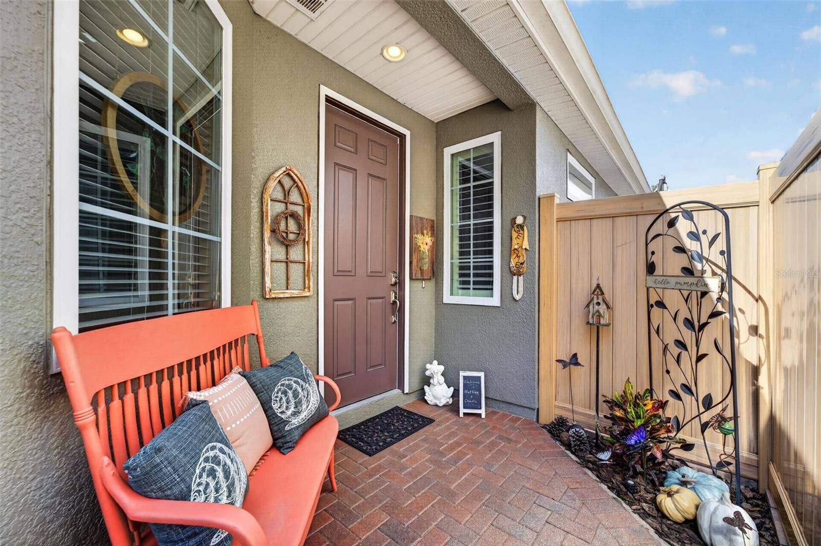 75 BAYOU BEND ROAD, Groveland, FL 34736 75 BAYOU BEND ROAD, Groveland, FL 34736