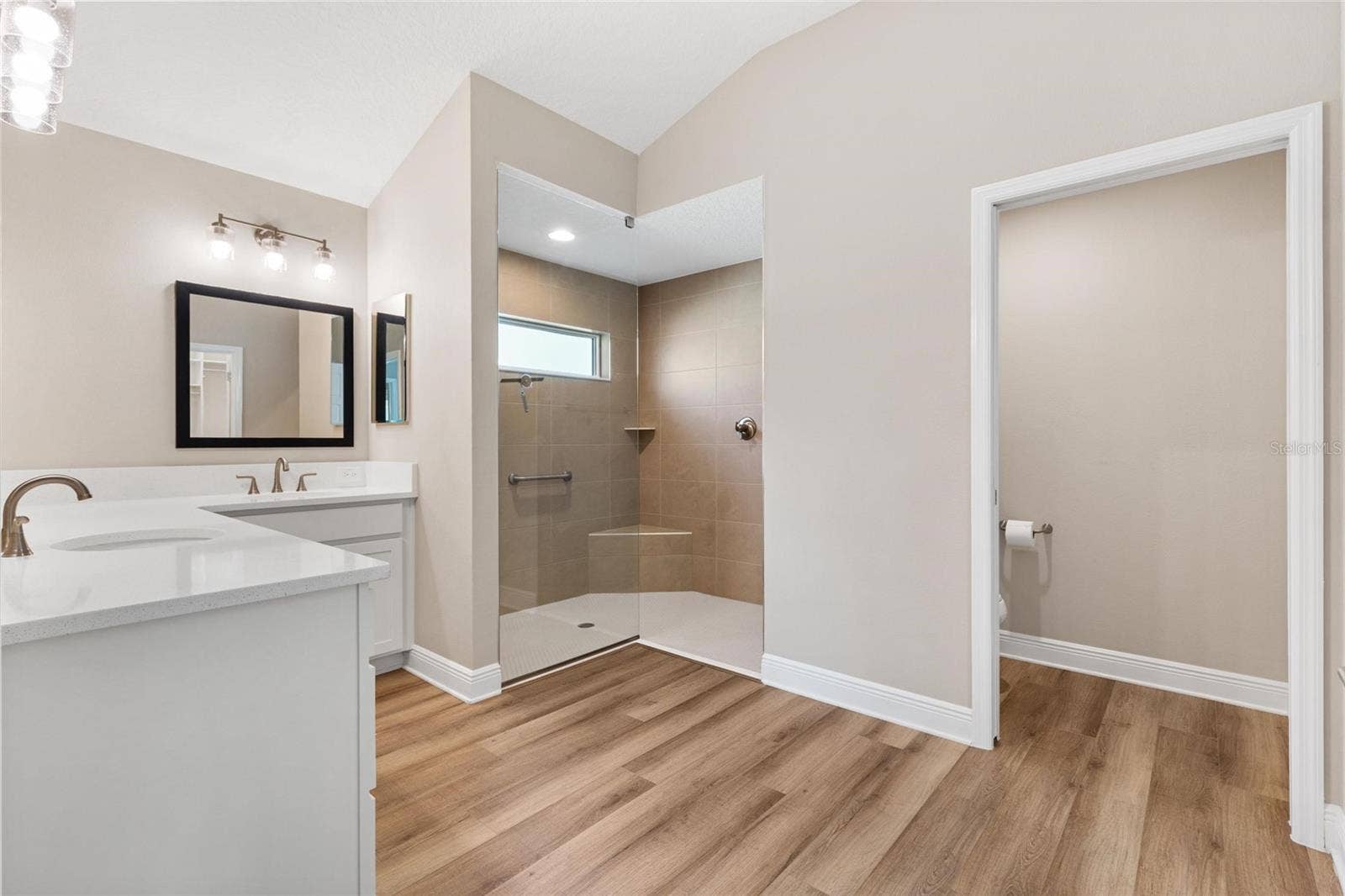 1386 KENNETH STREET, The Villages, FL 34762 Primary Bathroom