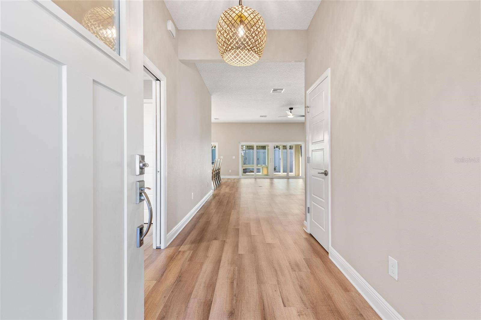 1386 KENNETH STREET, The Villages, FL 34762 Foyer View