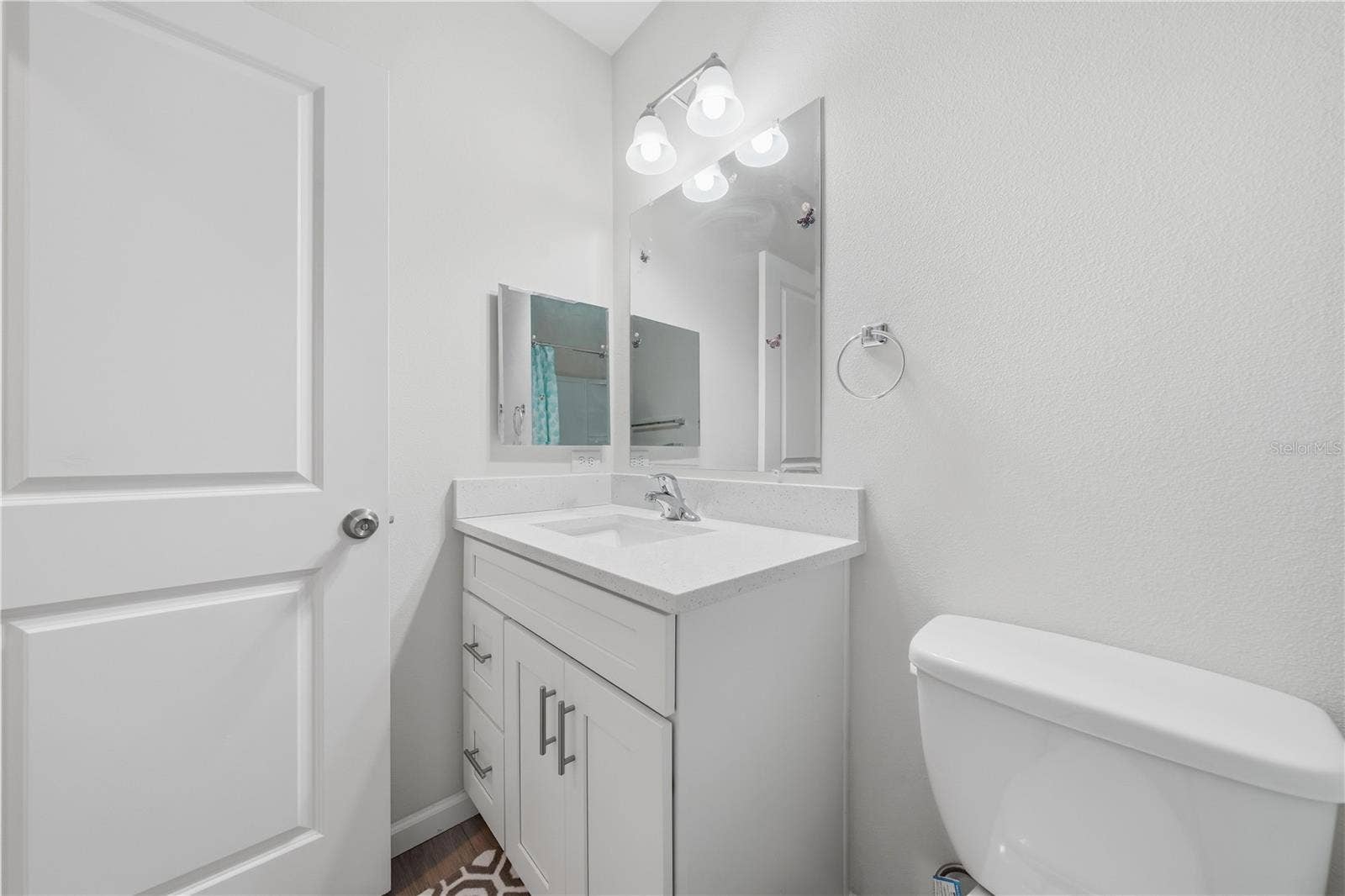 1911 VIRGINIA AVENUE, Eustis, FL 32726 guest bathroom