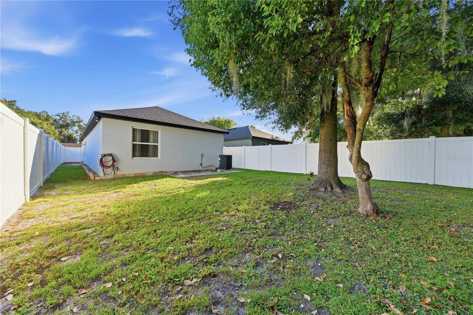 1911 VIRGINIA AVENUE, Eustis, FL 32726 1911 VIRGINIA AVENUE, Eustis, FL 32726