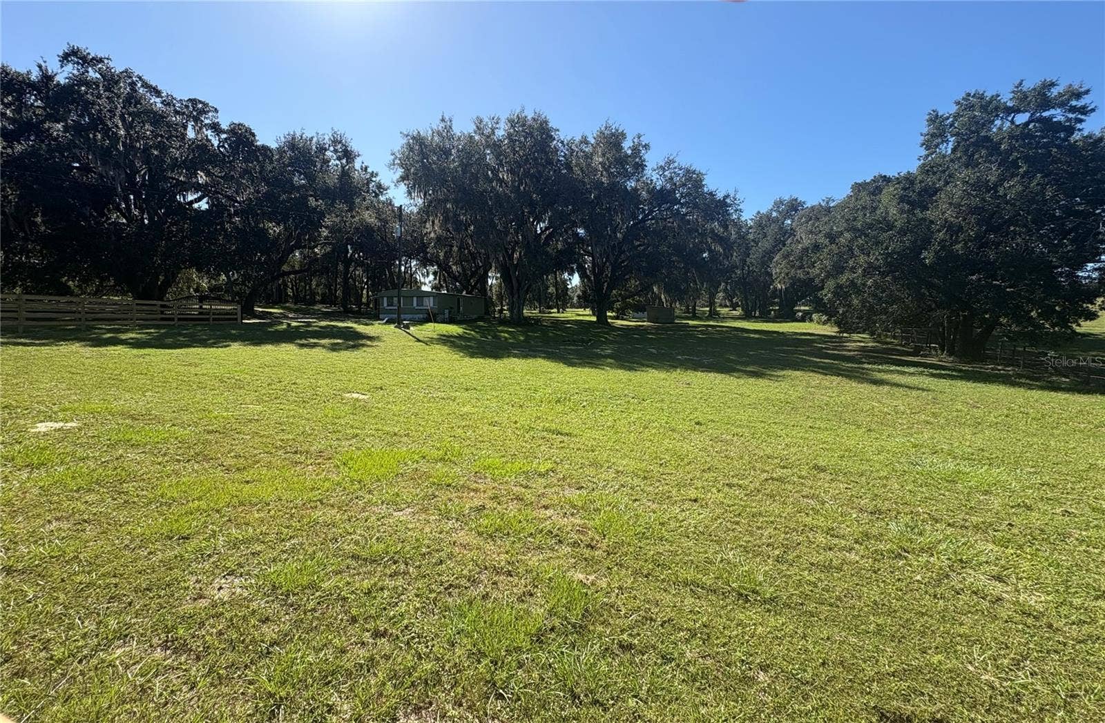 2930 GRIFFIN AVENUE, Lady Lake, FL 32159