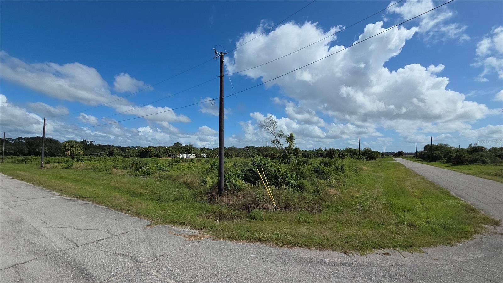 356 PHOENIX TERRACE, Labelle, FL 33935