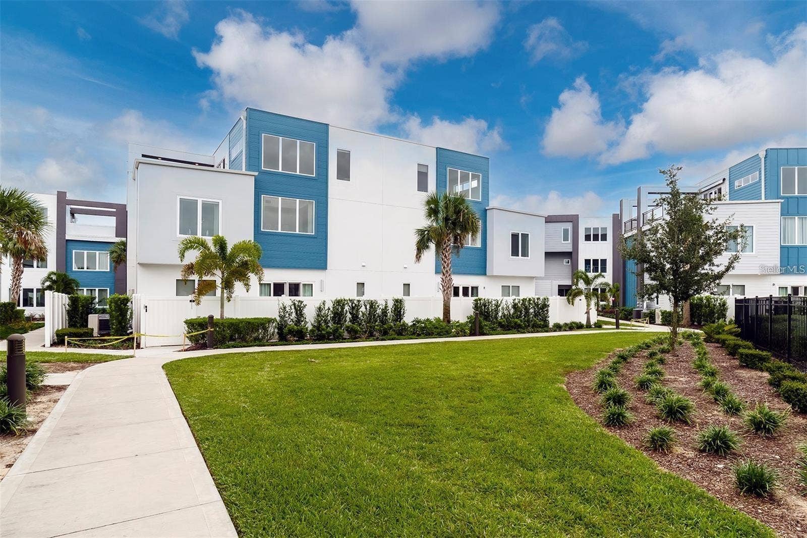 7740 SANDY RIDGE DRIVE, #106, Kissimmee, FL 34747 7740 SANDY RIDGE DRIVE, #106, Kissimmee, FL 34747