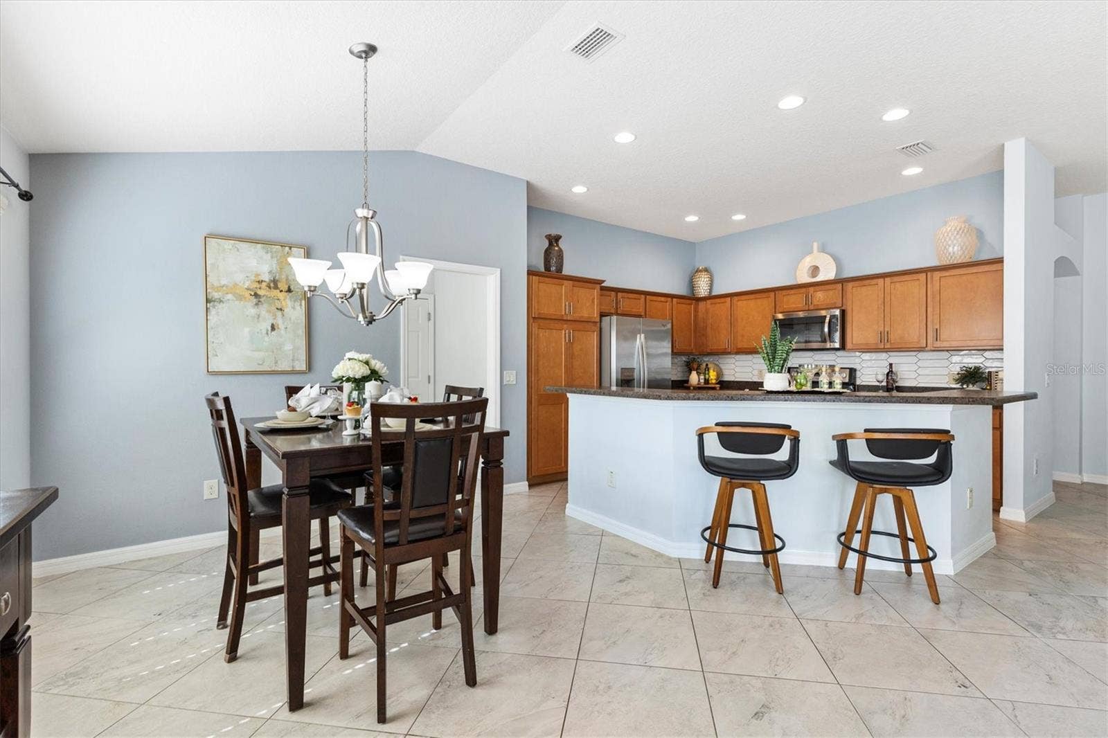 16839 SE 91ST PHILLIPS COURT, The Villages, FL 32162 16839 SE 91ST PHILLIPS COURT, The Villages, FL 32162