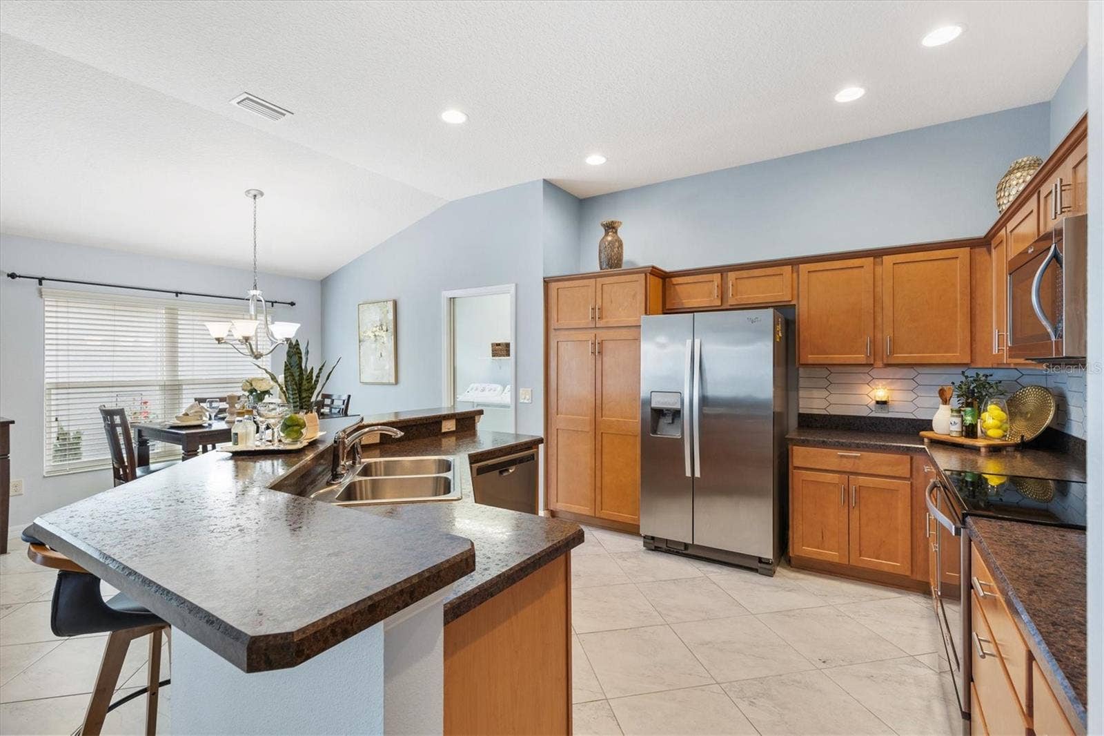 16839 SE 91ST PHILLIPS COURT, The Villages, FL 32162 16839 SE 91ST PHILLIPS COURT, The Villages, FL 32162
