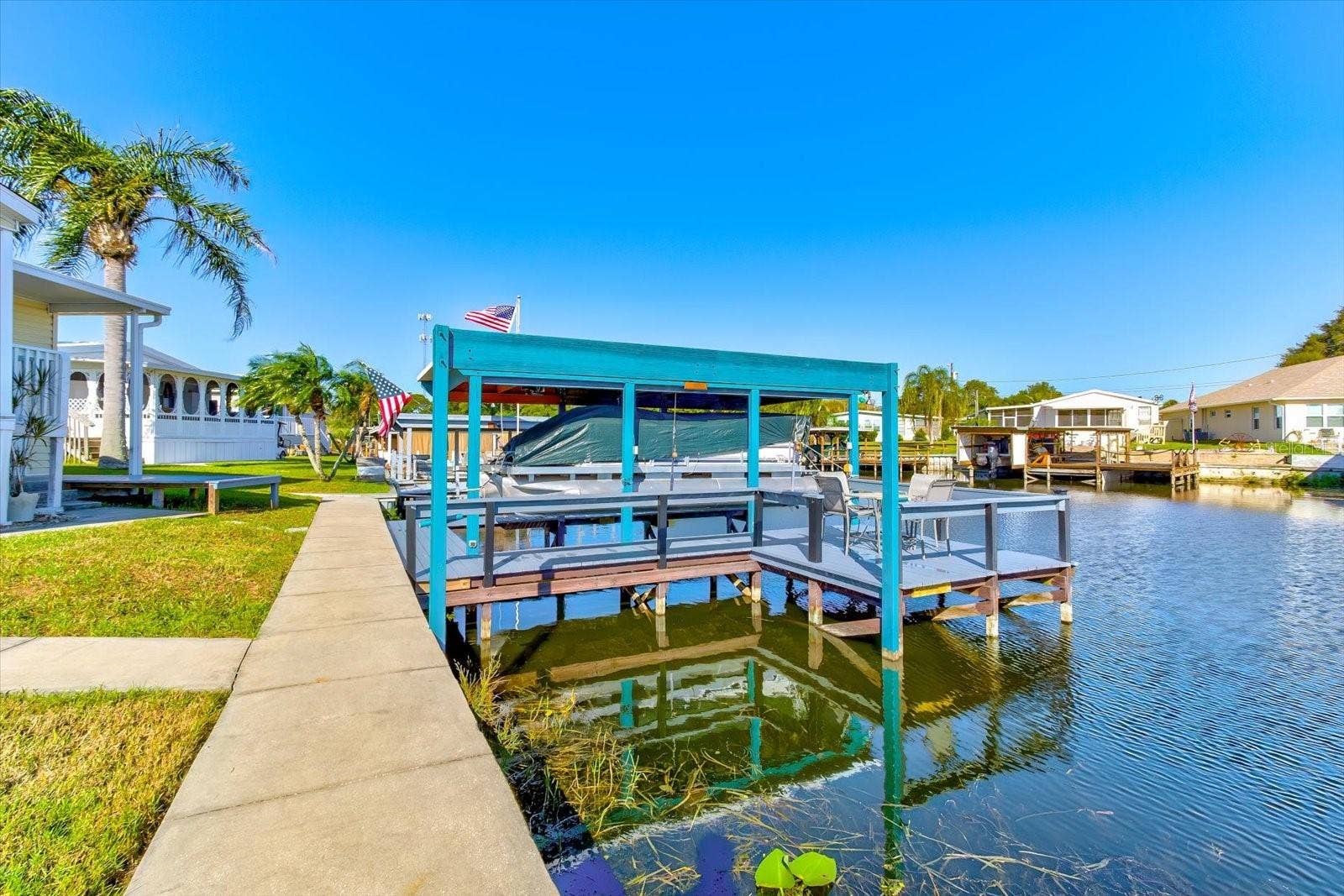 1440 S SHORE DRIVE, Tavares, FL 32778