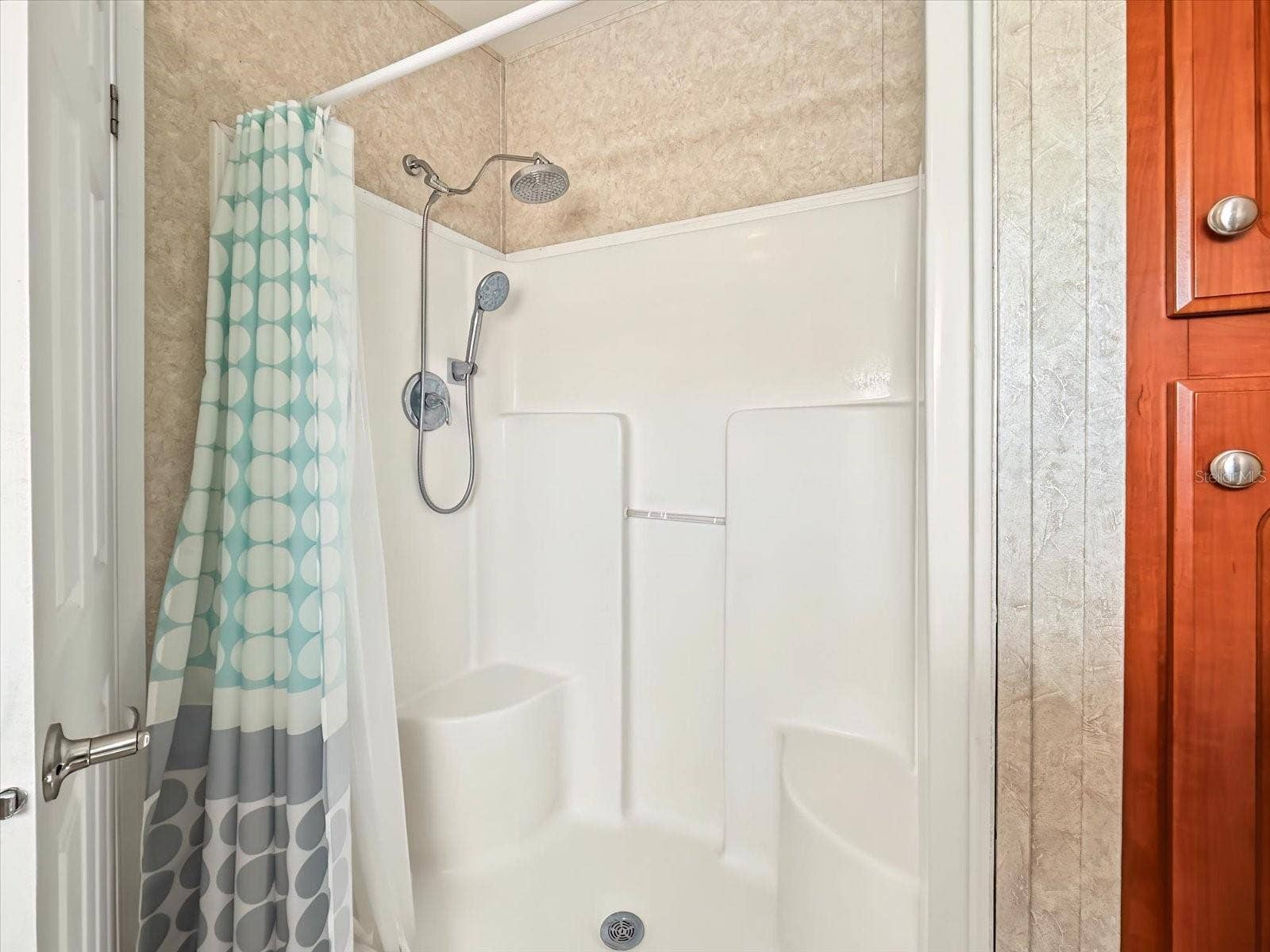 1440 S SHORE DRIVE, Tavares, FL 32778