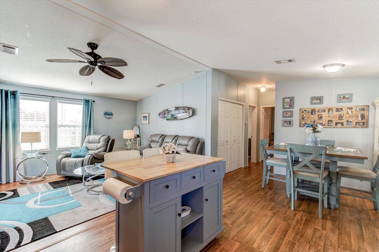 1440 S SHORE DRIVE, Tavares, FL 32778