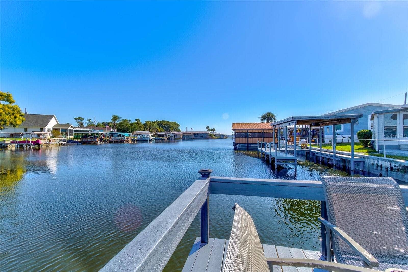 1440 S SHORE DRIVE, Tavares, FL 32778