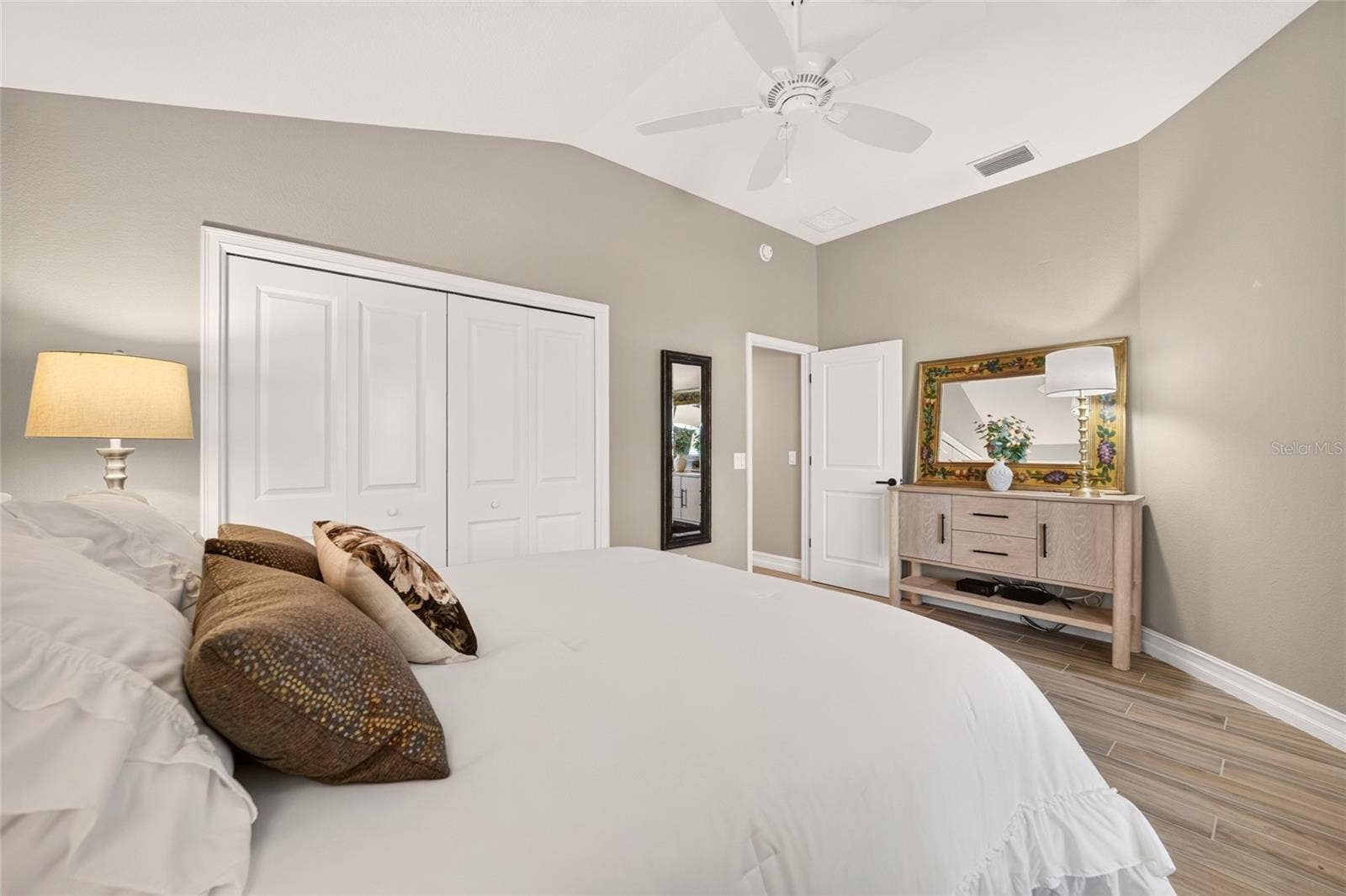 889 JAY STREET, The Villages, FL 32163
