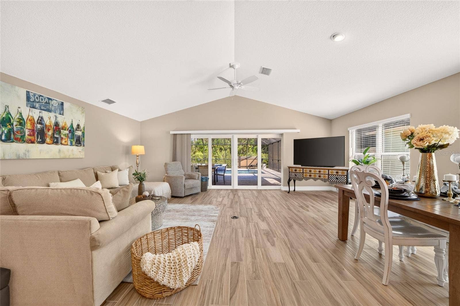 889 JAY STREET, The Villages, FL 32163