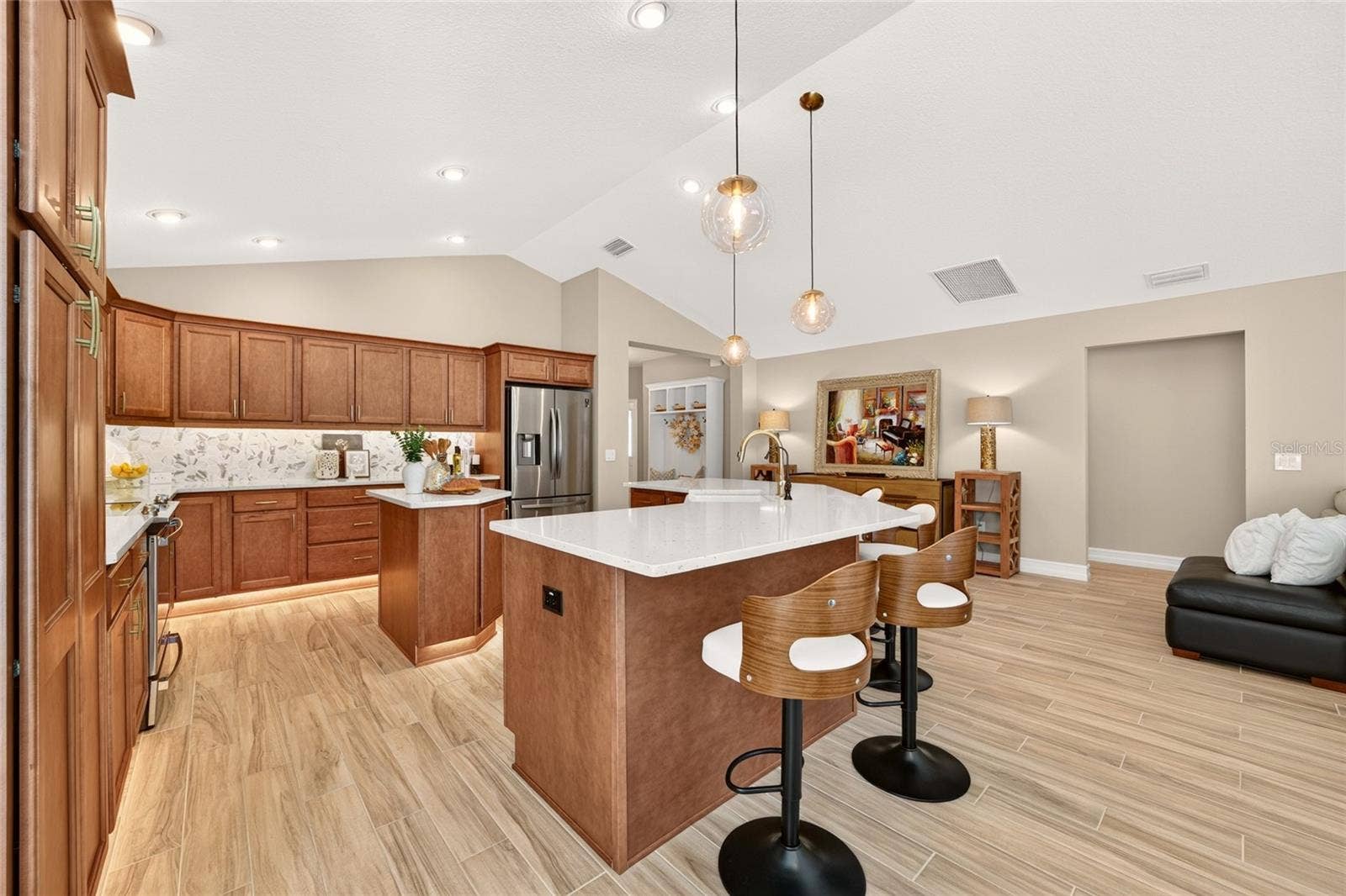 889 JAY STREET, The Villages, FL 32163