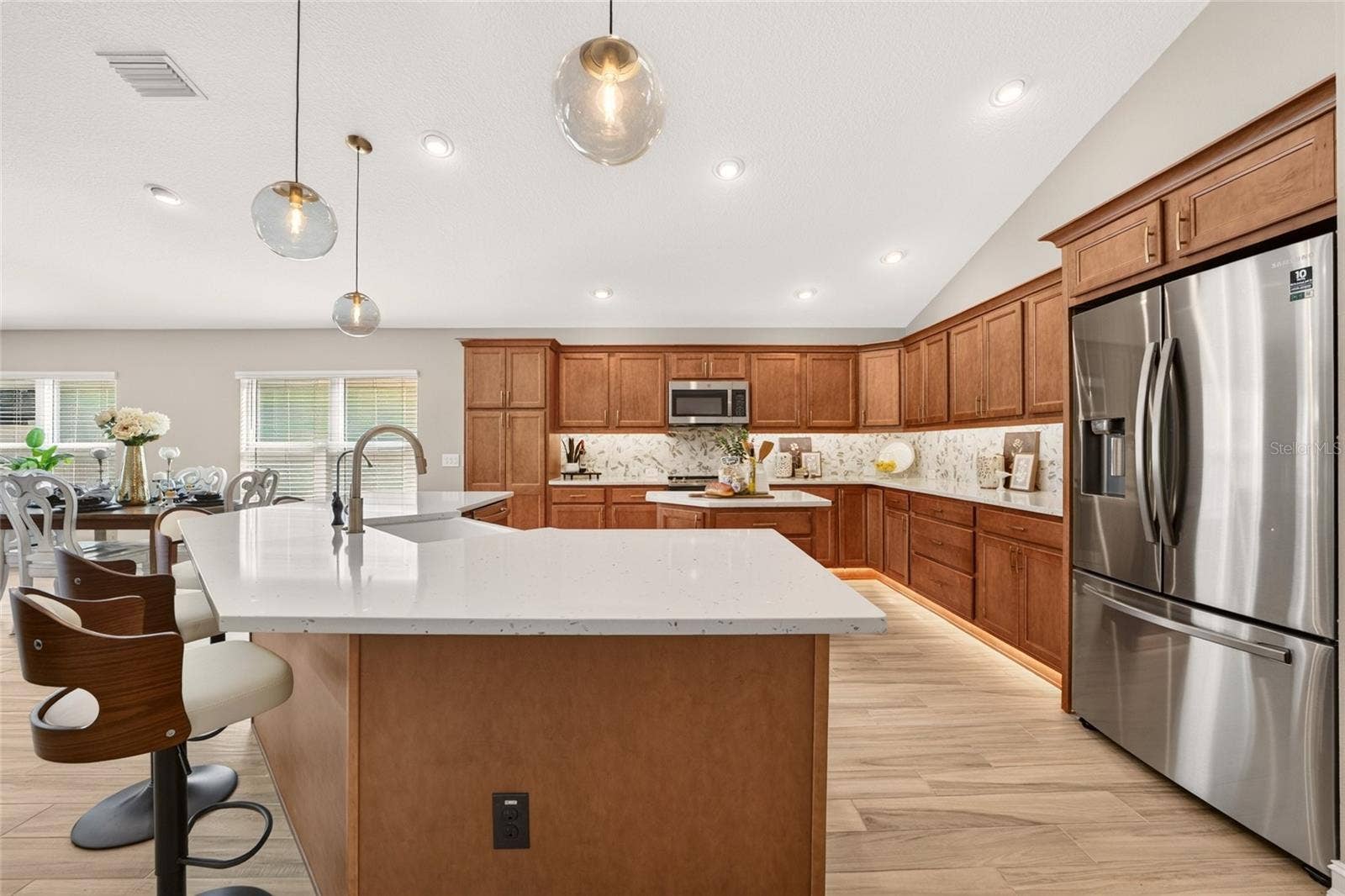 889 JAY STREET, The Villages, FL 32163
