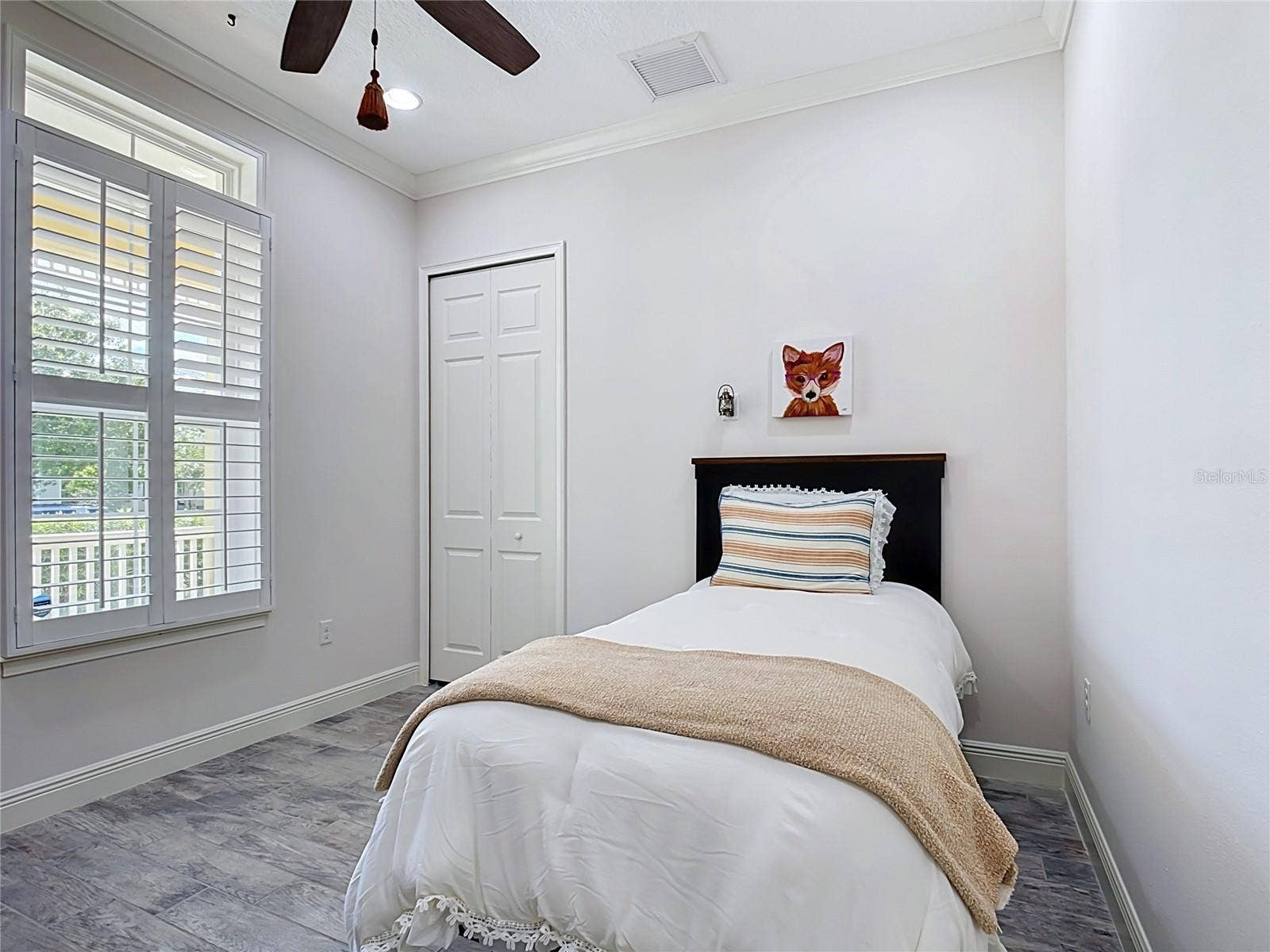 Guest apartment bedroom