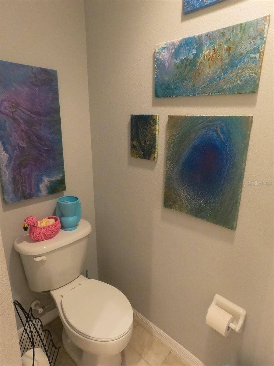 Oxford, FL 34484 Private Commode