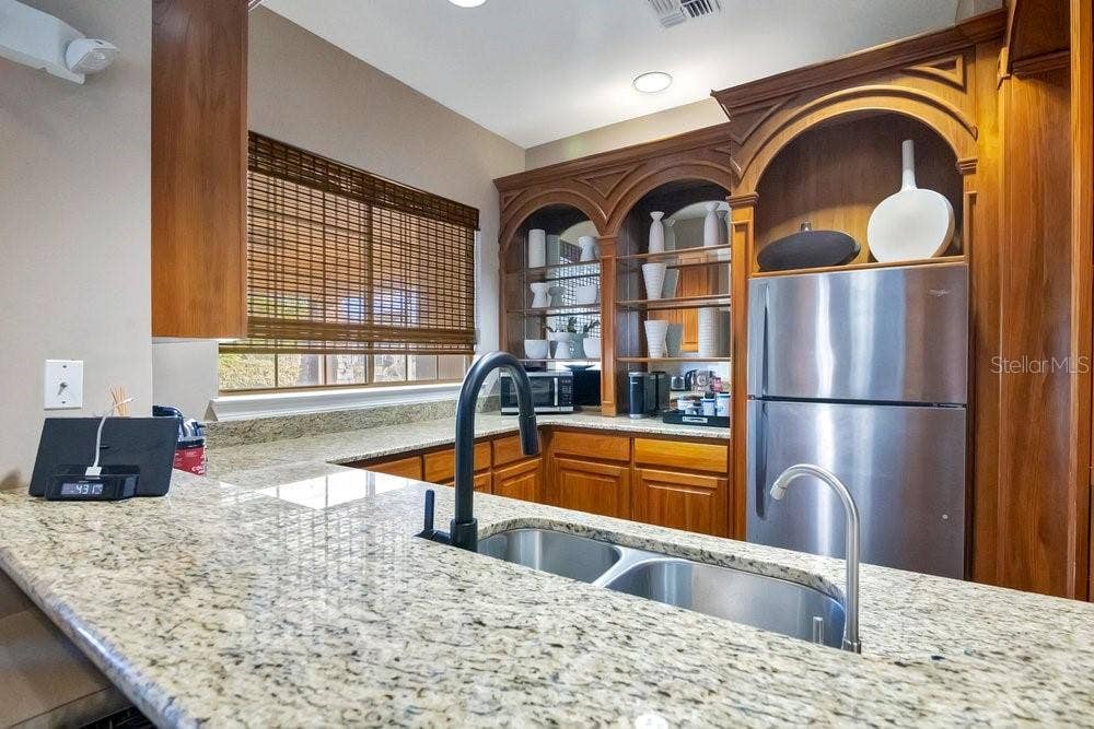 14238 FREDRICKSBURG DRIVE, #304, Orlando, FL 32837 Clubhouse Kitchen