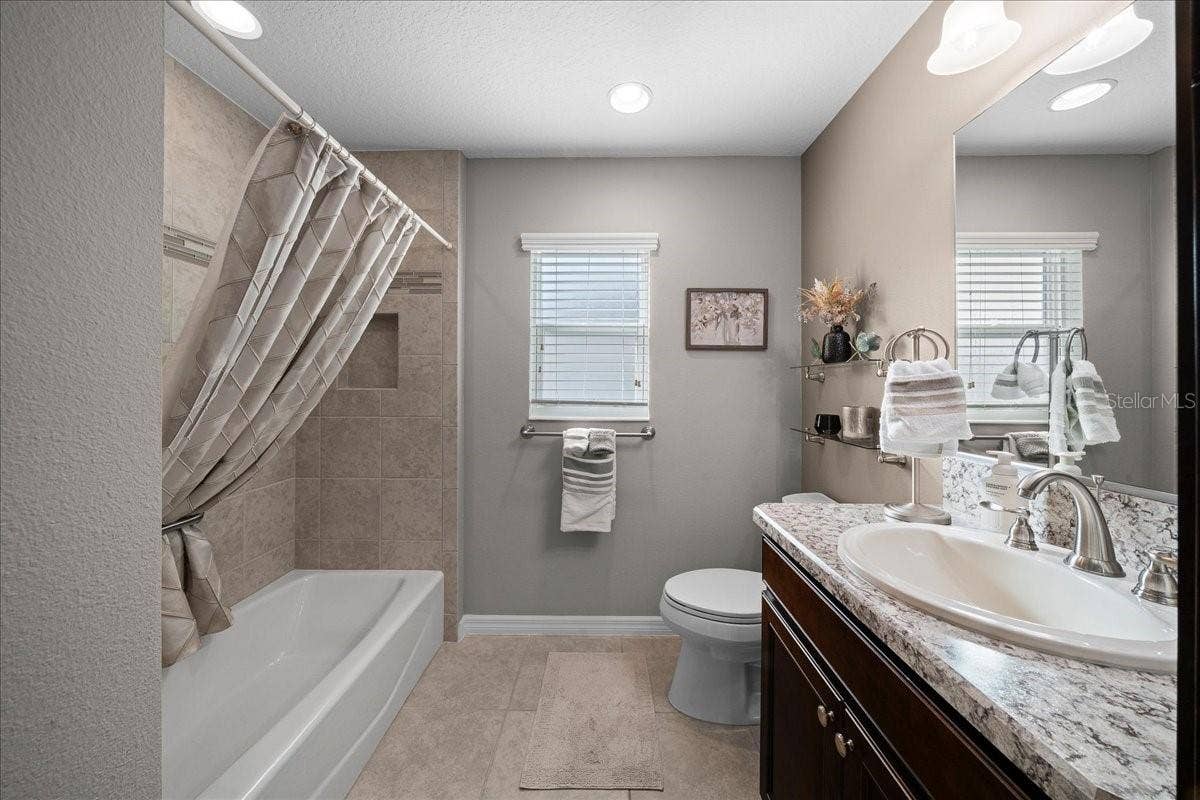 Bathroom 2