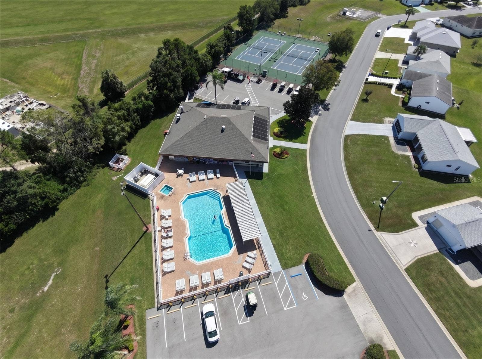 6106 KITTIWAKE DRIVE, Lakeland, FL 33809 6106 KITTIWAKE DRIVE, Lakeland, FL 33809