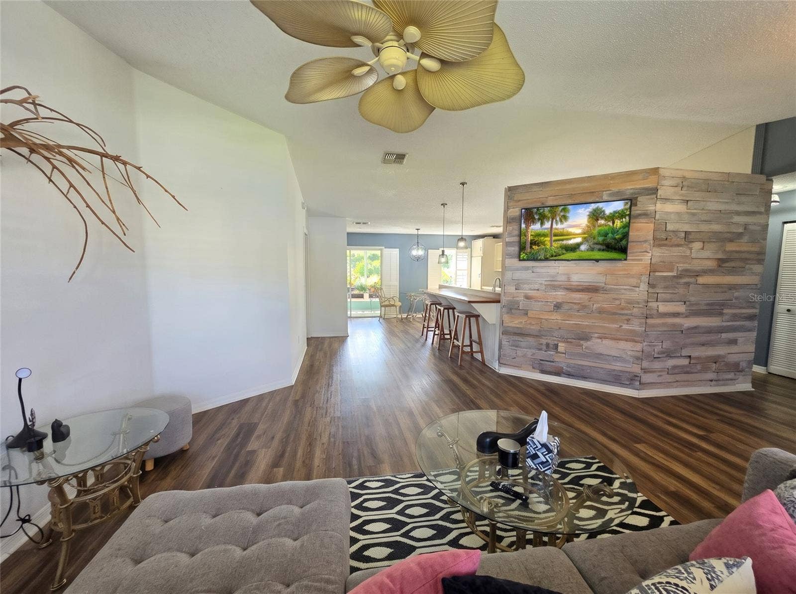 6106 KITTIWAKE DRIVE, Lakeland, FL 33809 6106 KITTIWAKE DRIVE, Lakeland, FL 33809