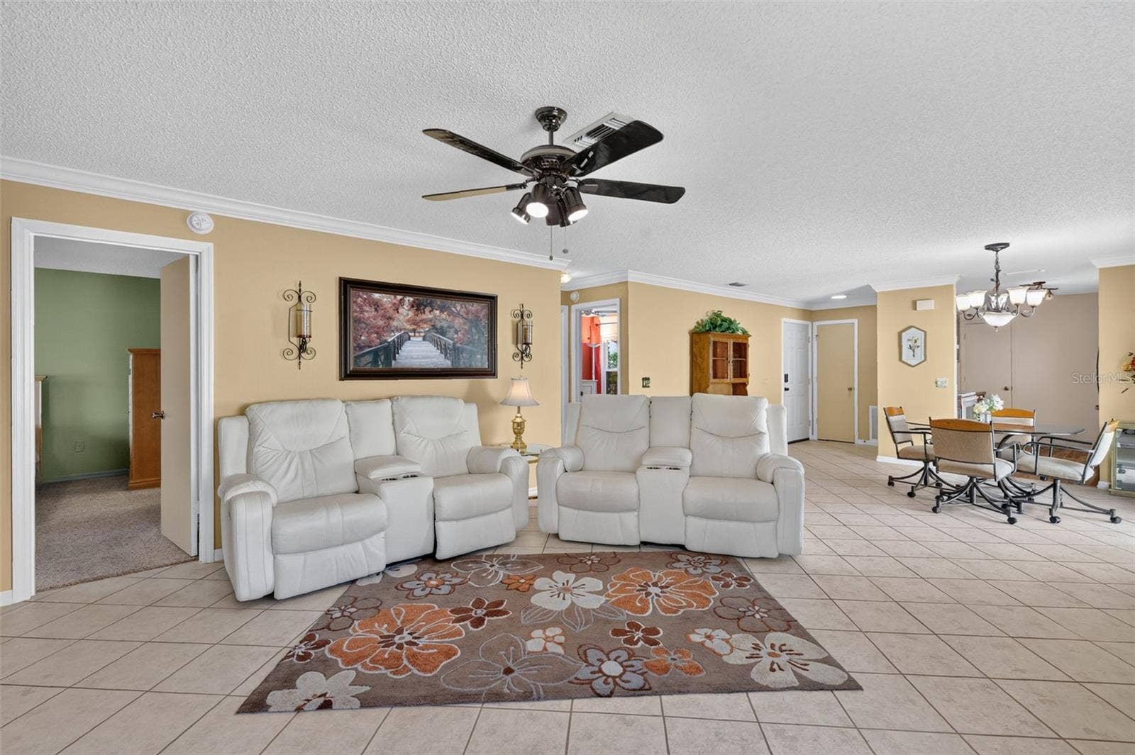 407 CARMEL AVENUE, The Villages, FL 32159 Living and Dining Rooms