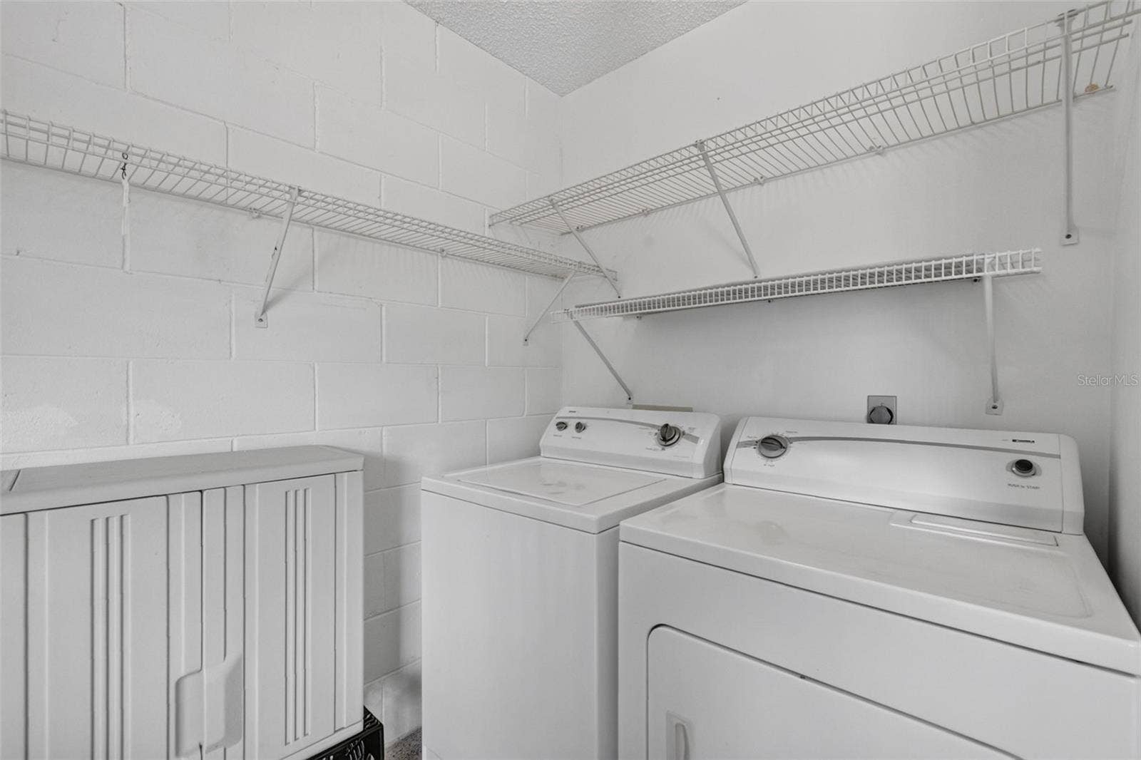 407 CARMEL AVENUE, The Villages, FL 32159 Laundry