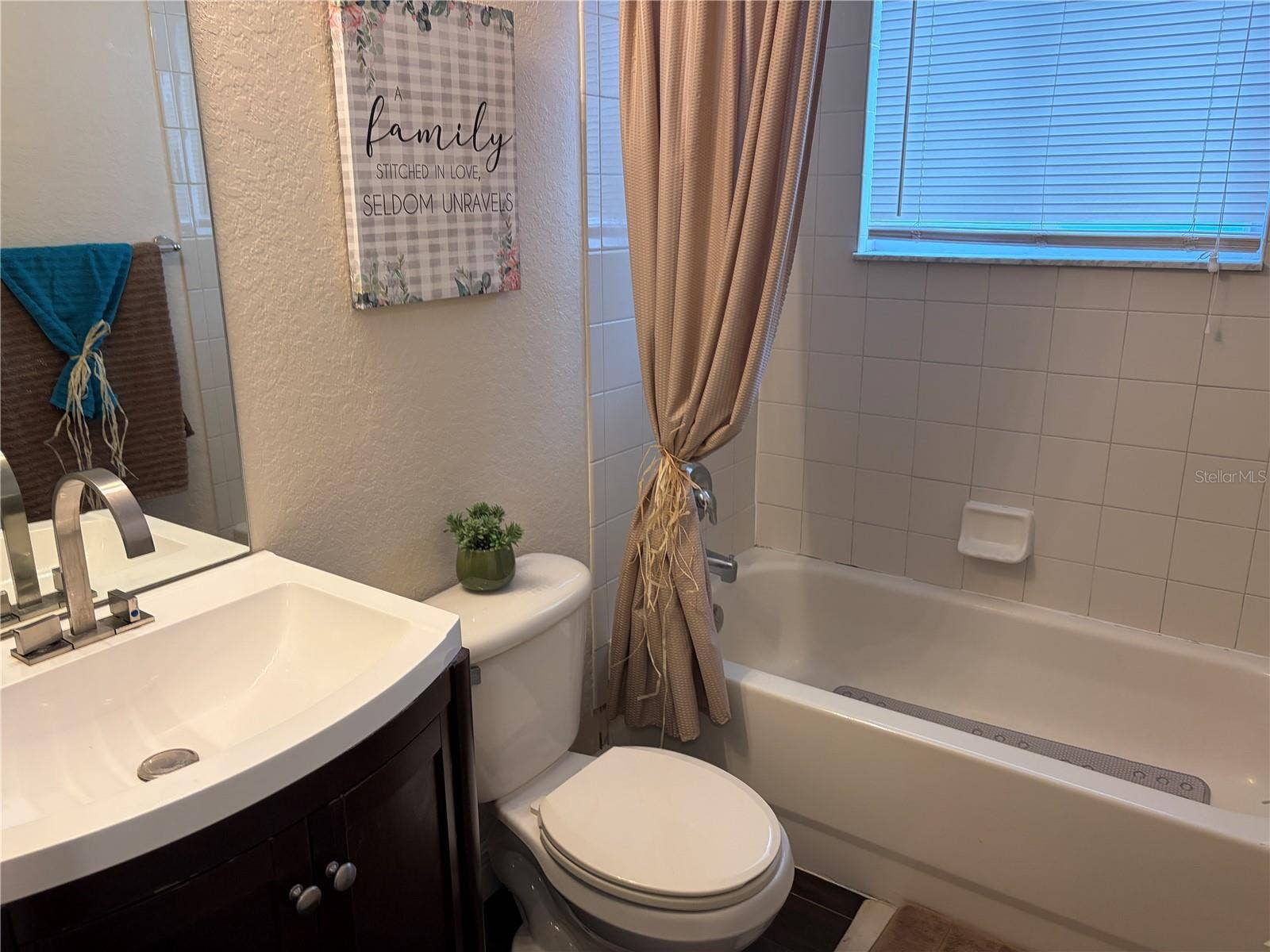 1931 GARDENIA COURT, Riviera Beach, FL 33404 1931 GARDENIA COURT, Riviera Beach, FL 33404