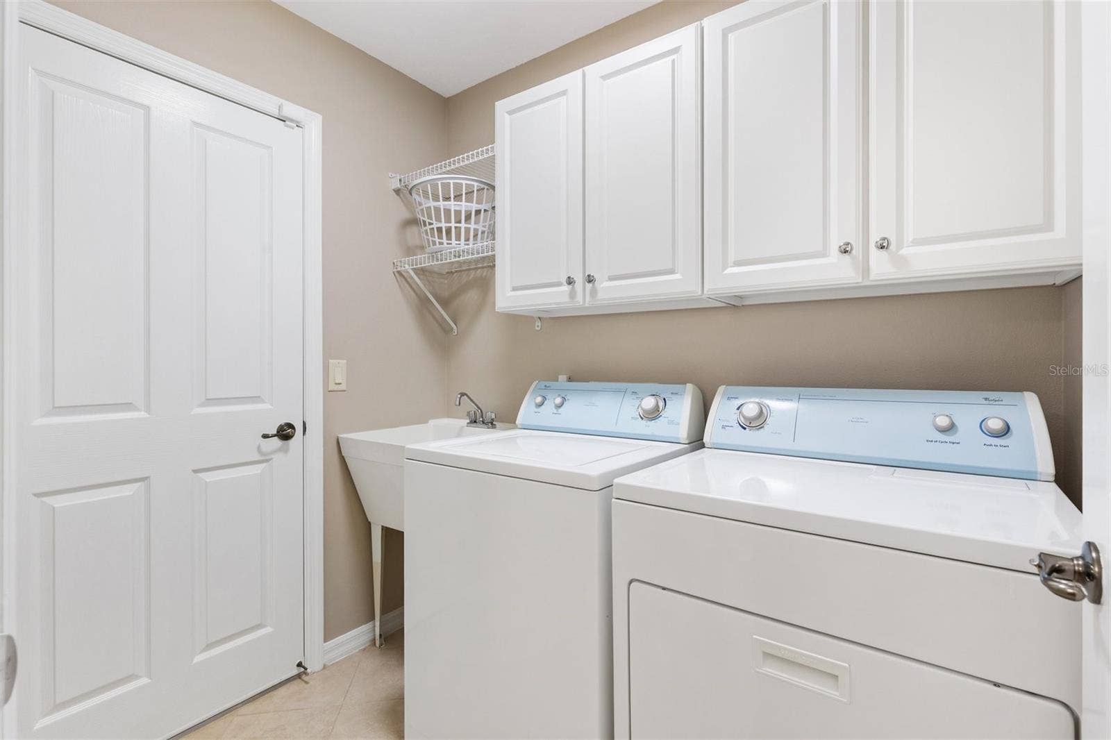 17916 SE 87TH MELROSE COURT, The Villages, FL 32162 17916 SE 87TH MELROSE COURT, The Villages, FL 32162