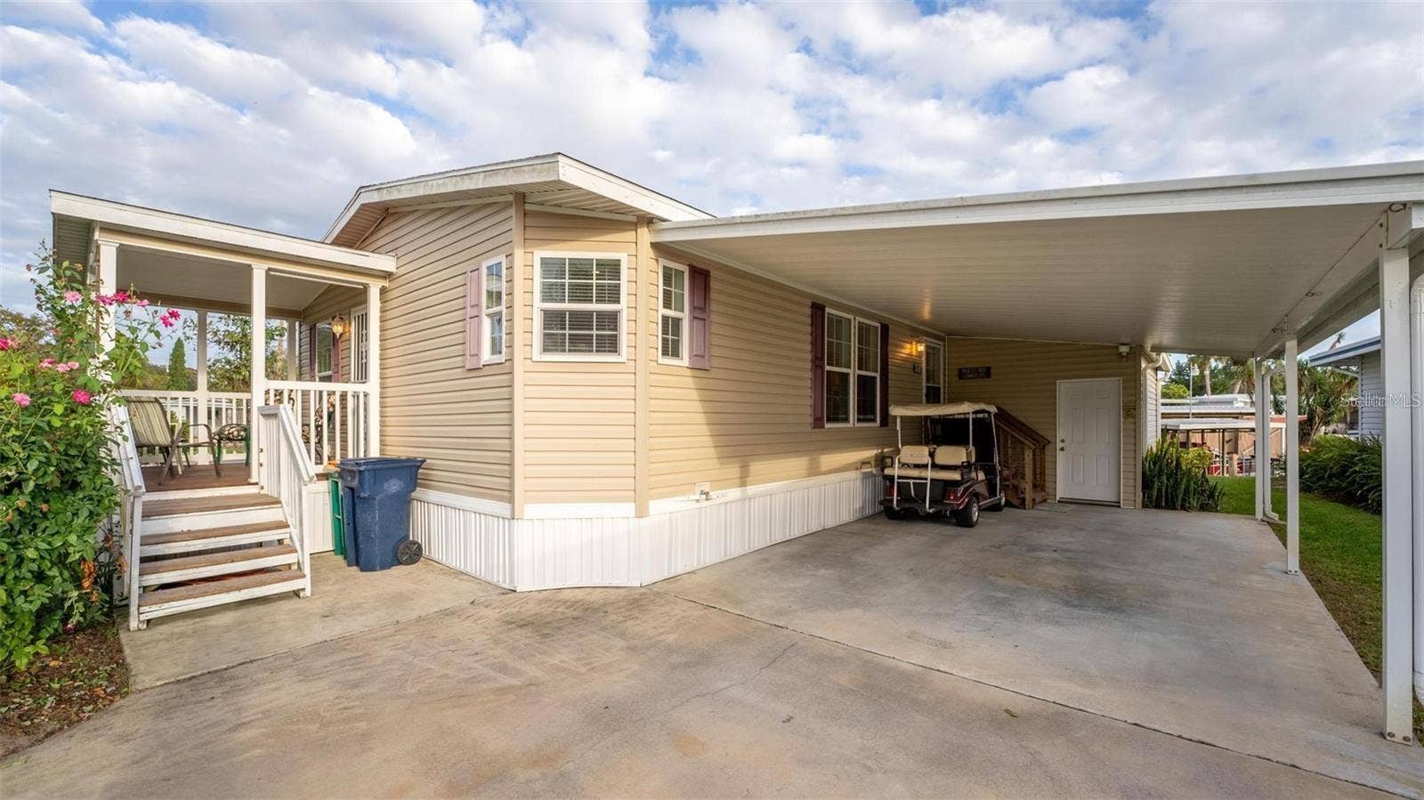 2417 VINDALE ROAD, Tavares, FL 32778 2417 VINDALE ROAD, Tavares, FL 32778