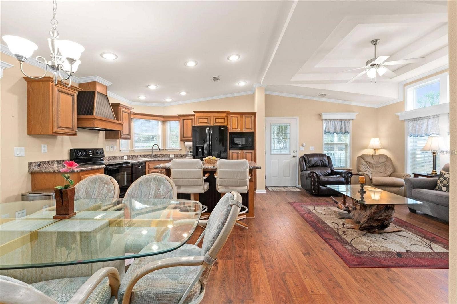 2417 VINDALE ROAD, Tavares, FL 32778 2417 VINDALE ROAD, Tavares, FL 32778
