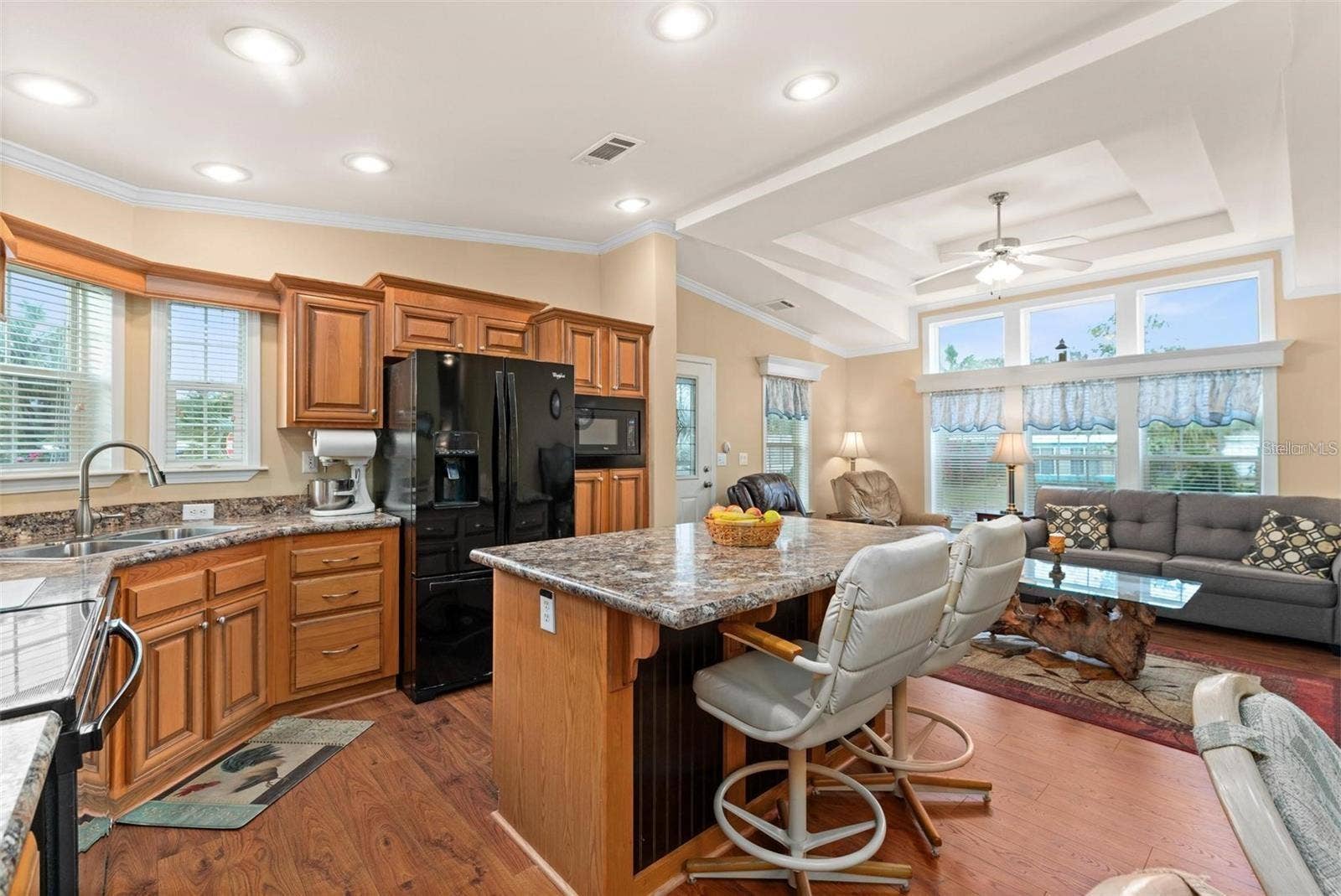 2417 VINDALE ROAD, Tavares, FL 32778 Open kitchen