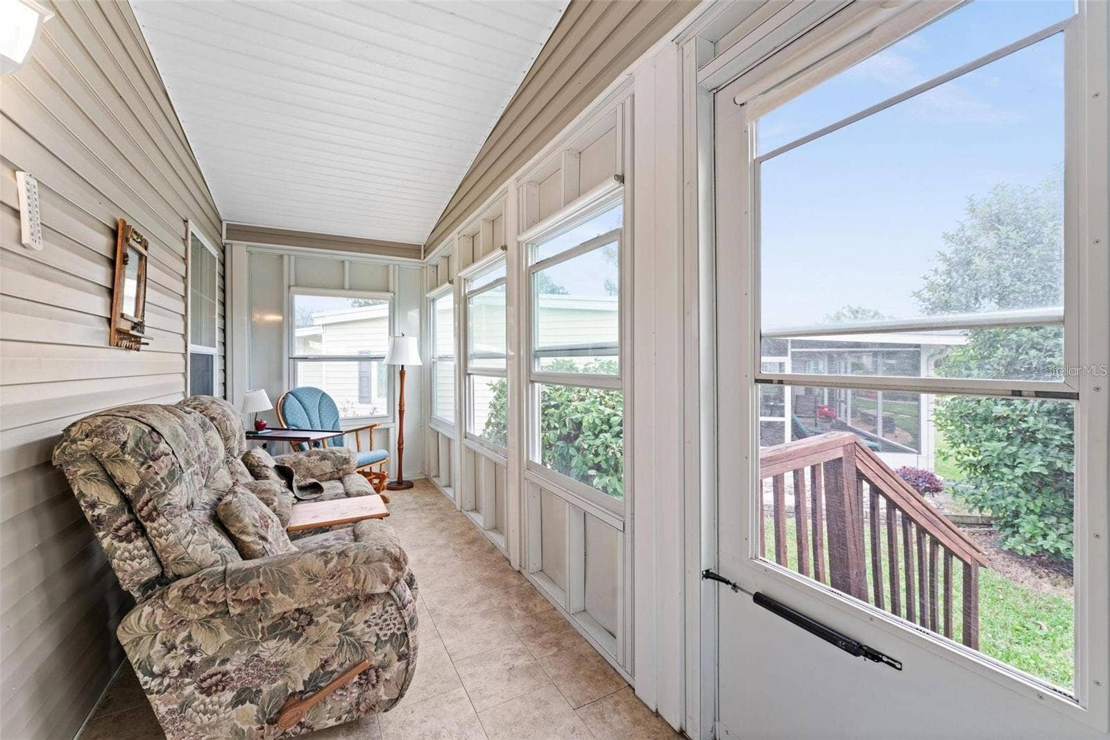 2417 VINDALE ROAD, Tavares, FL 32778 Enclosed Florida room