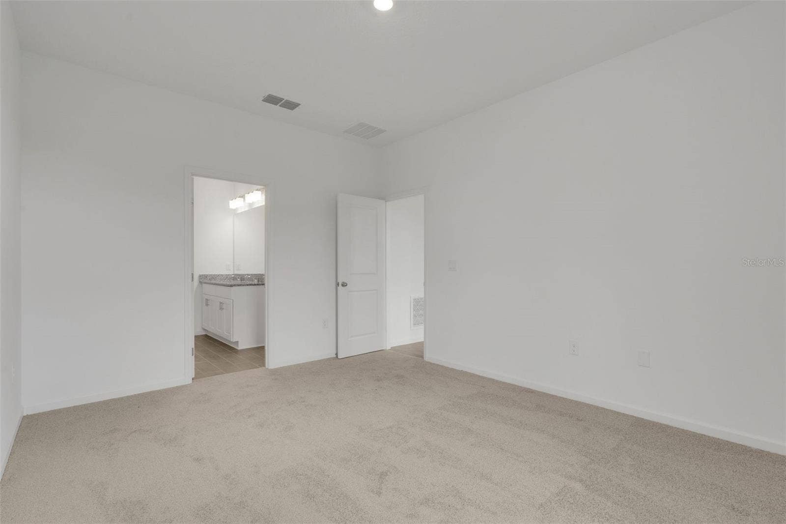 5007 ABIGAIL DRIVE, Winter Haven, FL 33881