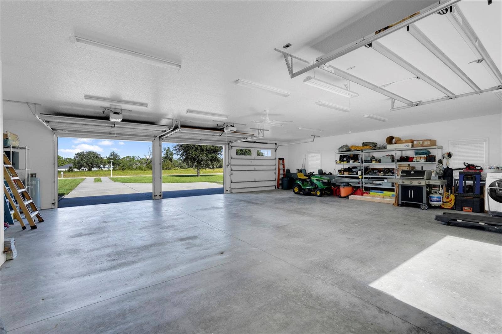 6100 OCILLA LOOP, Clermont, FL 34714 6100 OCILLA LOOP, Clermont, FL 34714