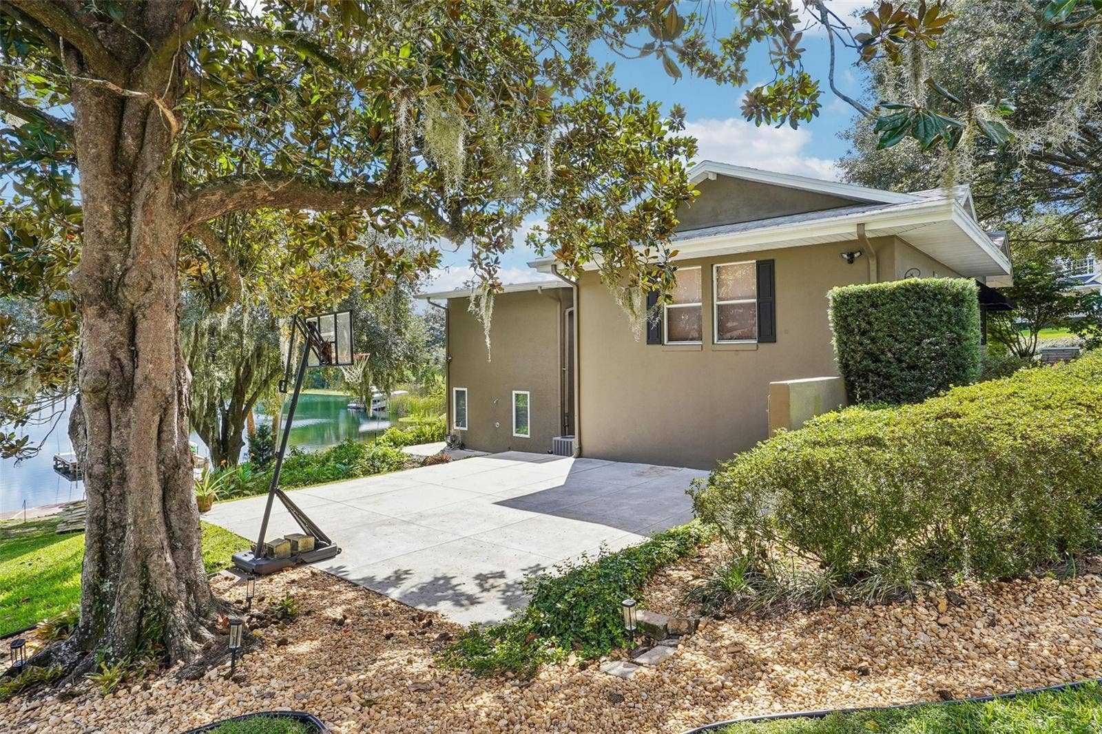1501 FAHNSTOCK STREET, Eustis, FL 32726 Basketball court or additional boat / jet ski parking