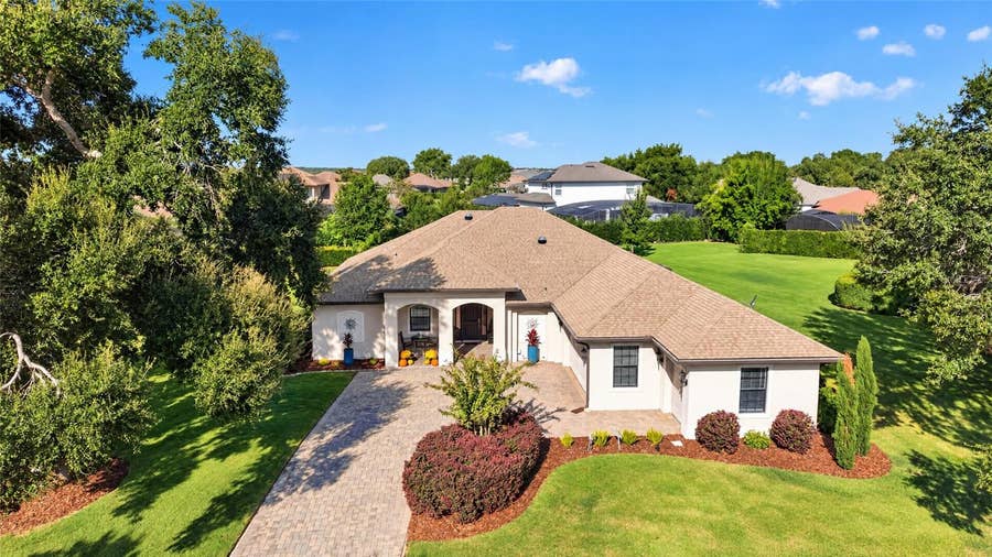 Property photo for 5419 MEADOW HILL LOOP, Lady Lake, FL