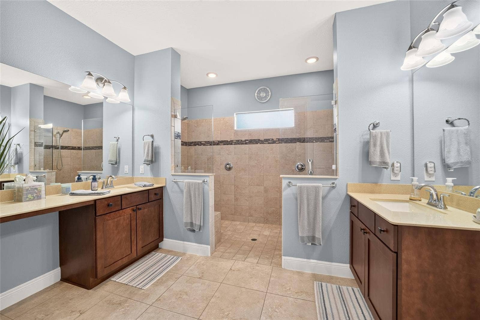 5419 MEADOW HILL LOOP, Lady Lake, FL 32159 5419 MEADOW HILL LOOP, Lady Lake, FL 32159