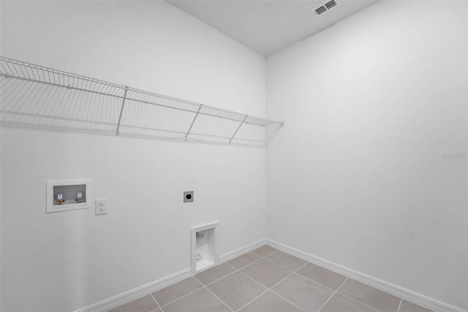 13716 EVERBREEZE LANE, Punta Gorda, FL 33955 13716 EVERBREEZE LANE, Punta Gorda, FL 33955