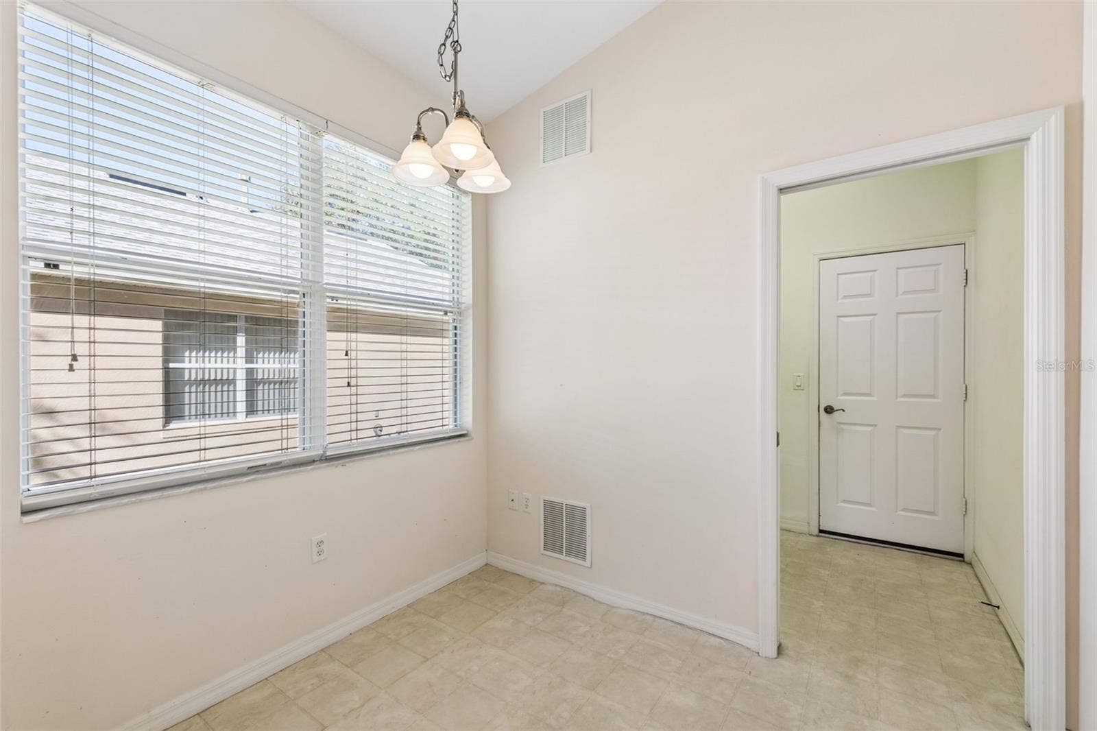 762 WOLF CREEK STREET, Clermont, FL 34711 762 WOLF CREEK STREET, Clermont, FL 34711
