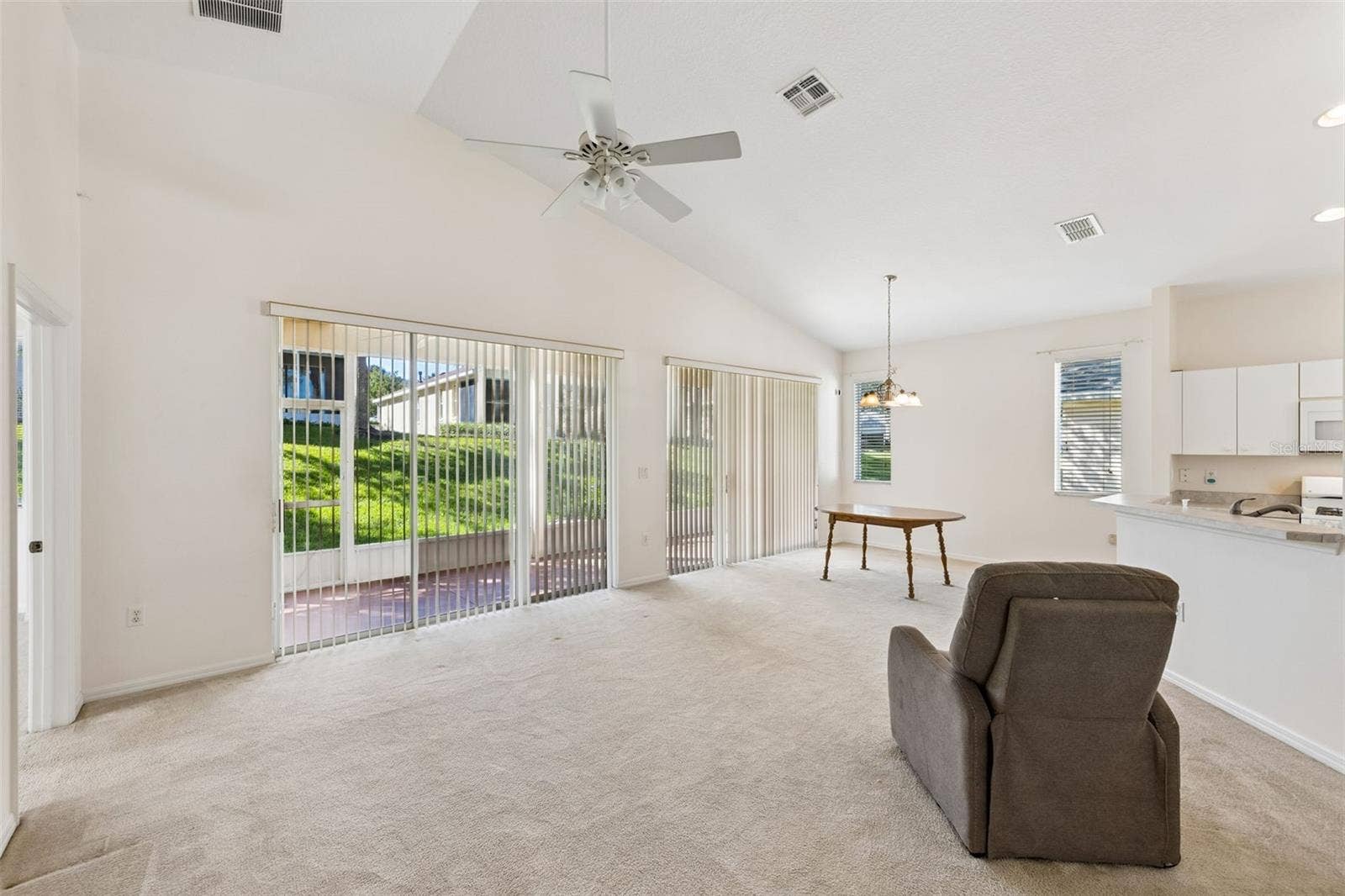 762 WOLF CREEK STREET, Clermont, FL 34711 762 WOLF CREEK STREET, Clermont, FL 34711