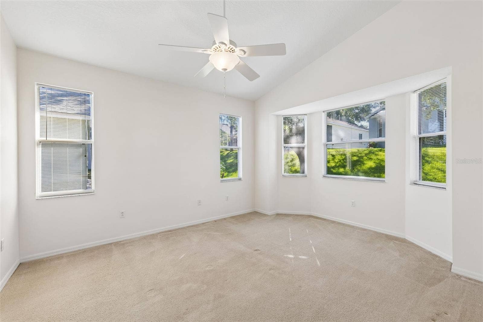 762 WOLF CREEK STREET, Clermont, FL 34711 762 WOLF CREEK STREET, Clermont, FL 34711