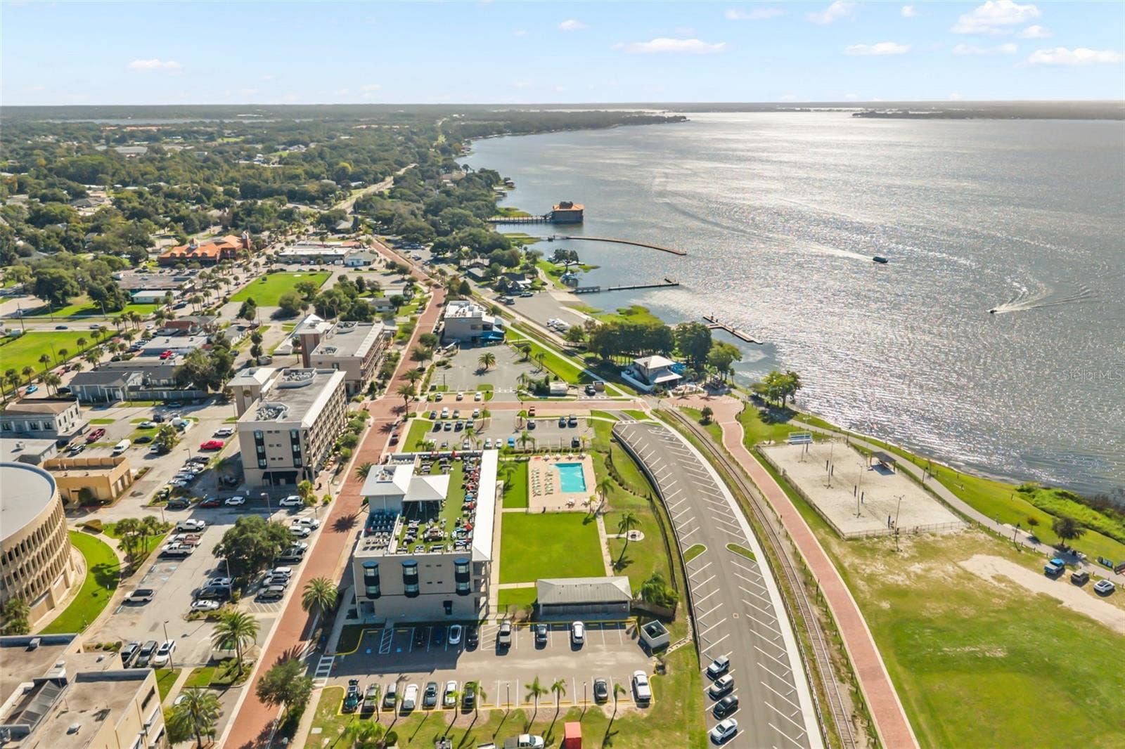 Downtown Tavares