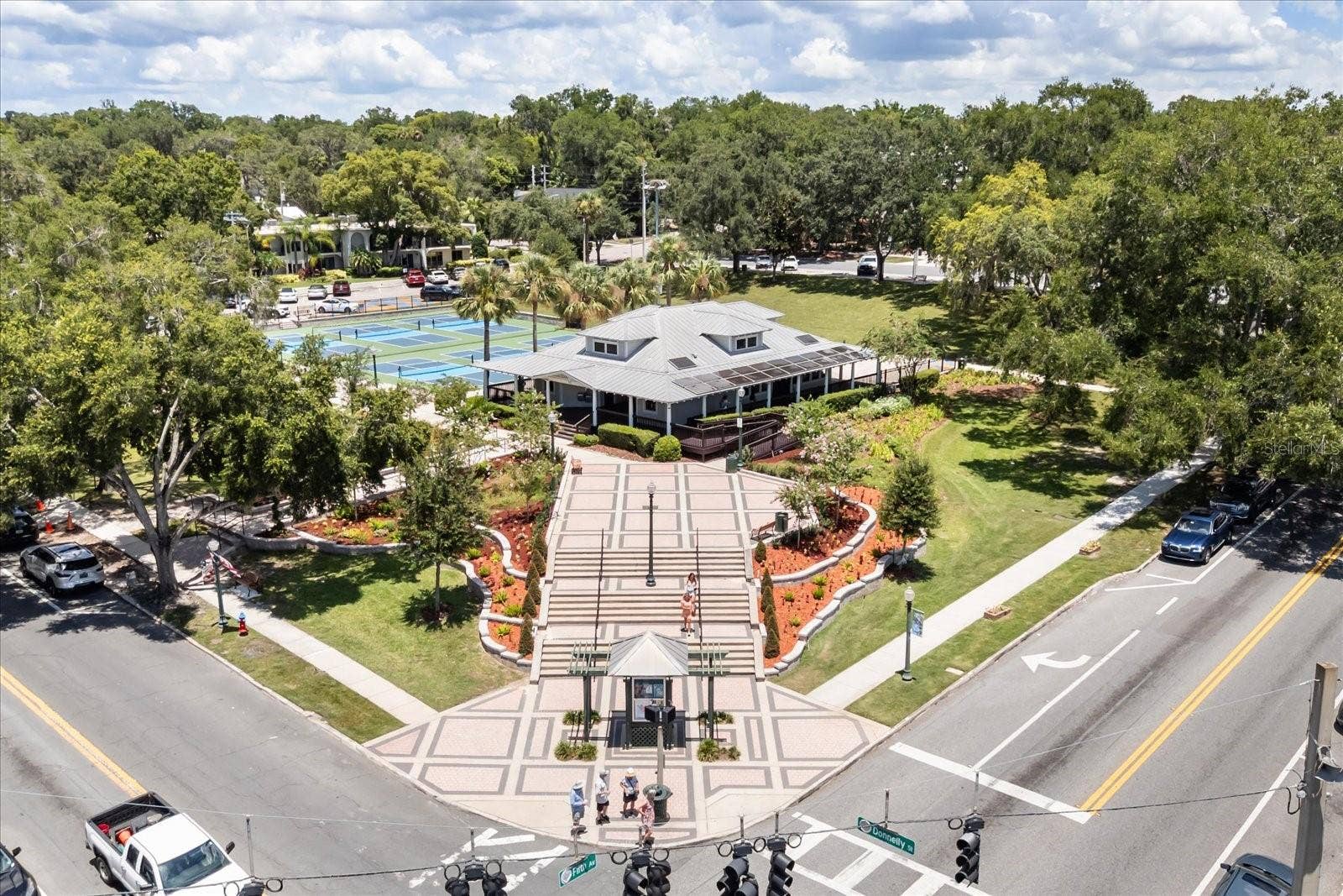 17707 SAWGRASS RUN, Tavares, FL 32778 Downtown Mount Dora