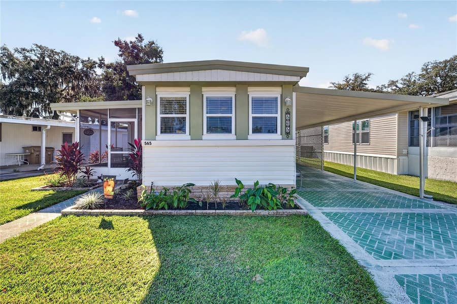 Property photo for 565 TAMMI DRIVE, Leesburg, FL