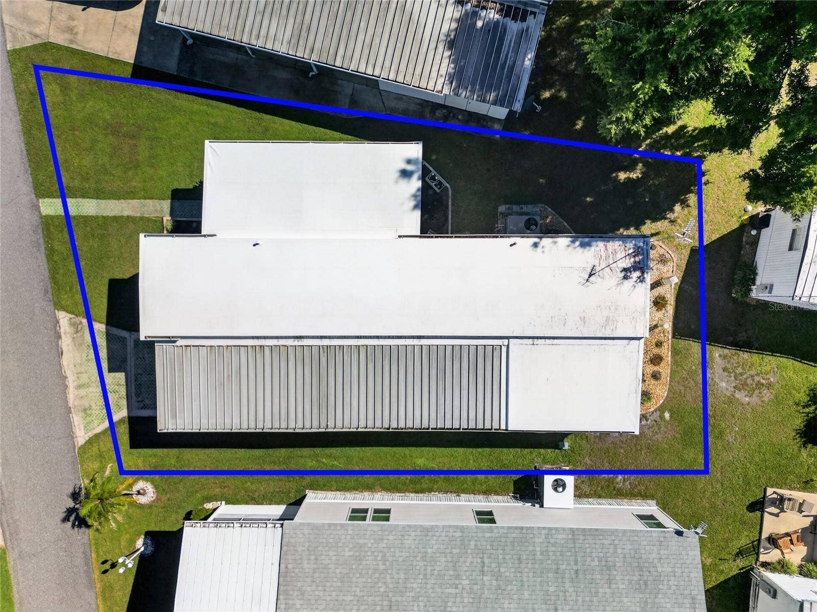565 TAMMI DRIVE, Leesburg, FL 34788 Drone overhead of Property