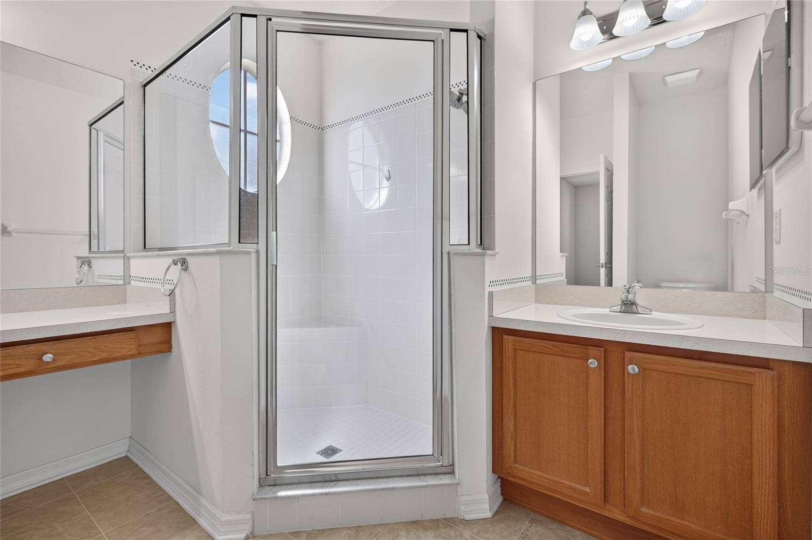 25247 CRANES ROOST CIRCLE, Leesburg, FL 34748 25247 CRANES ROOST CIRCLE, Leesburg, FL 34748
