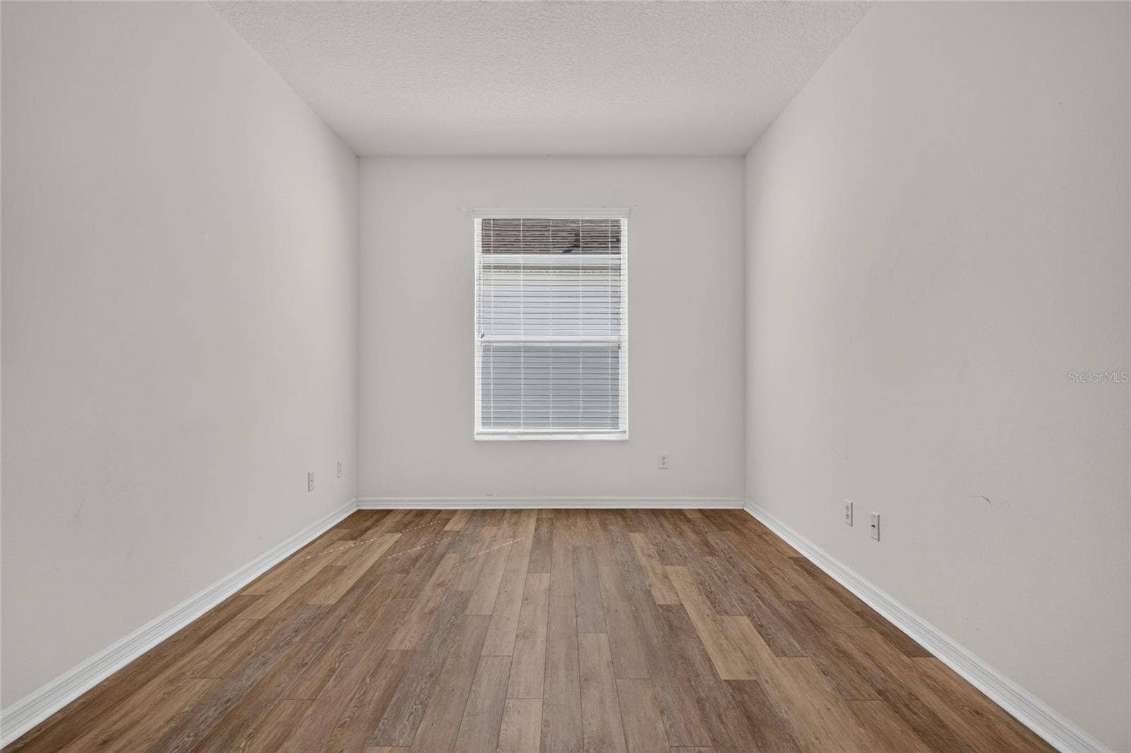 25247 CRANES ROOST CIRCLE, Leesburg, FL 34748 25247 CRANES ROOST CIRCLE, Leesburg, FL 34748