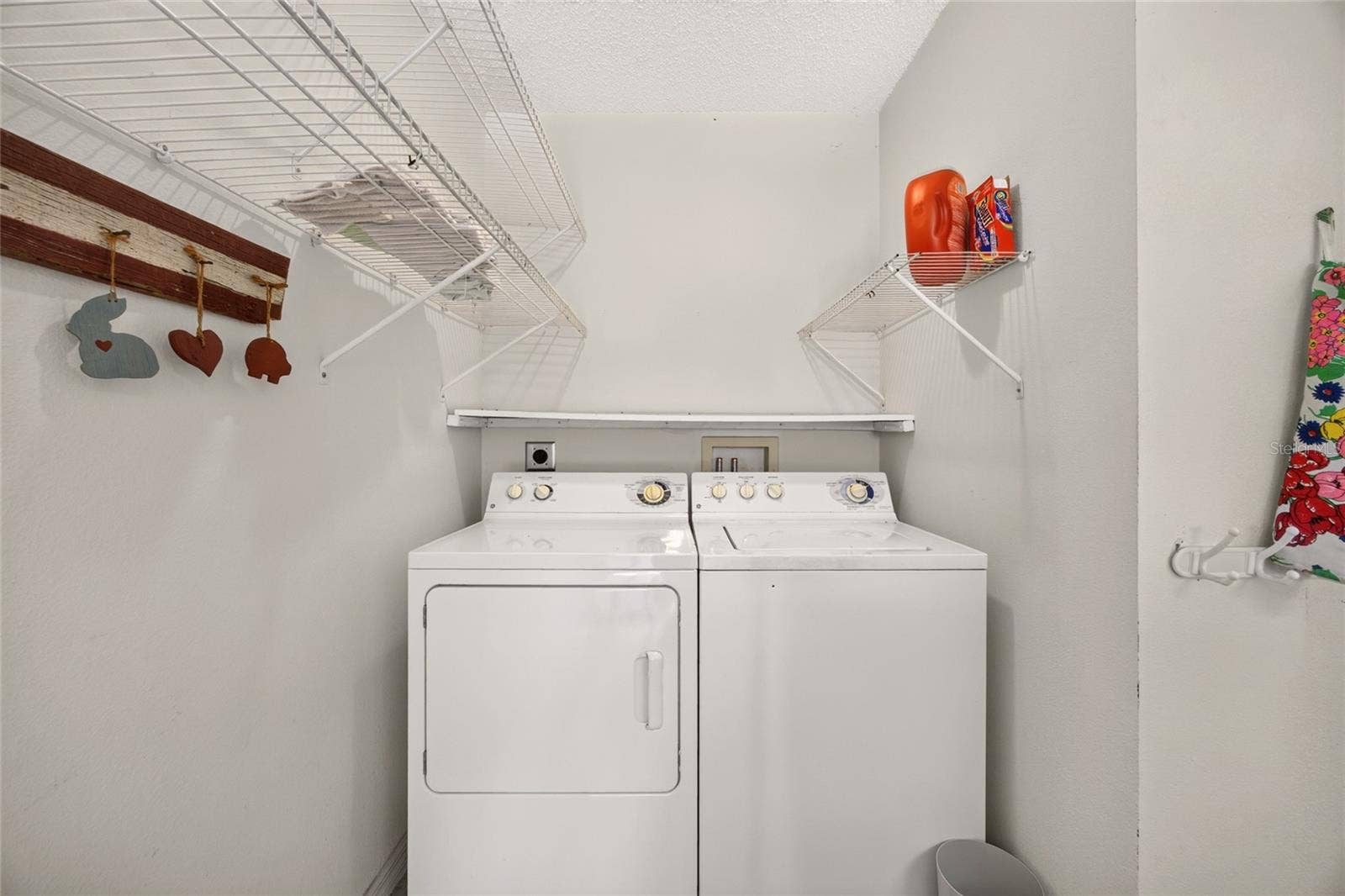 3401 NEW HOPE PLACE, The Villages, FL 32162 3401 NEW HOPE PLACE, The Villages, FL 32162